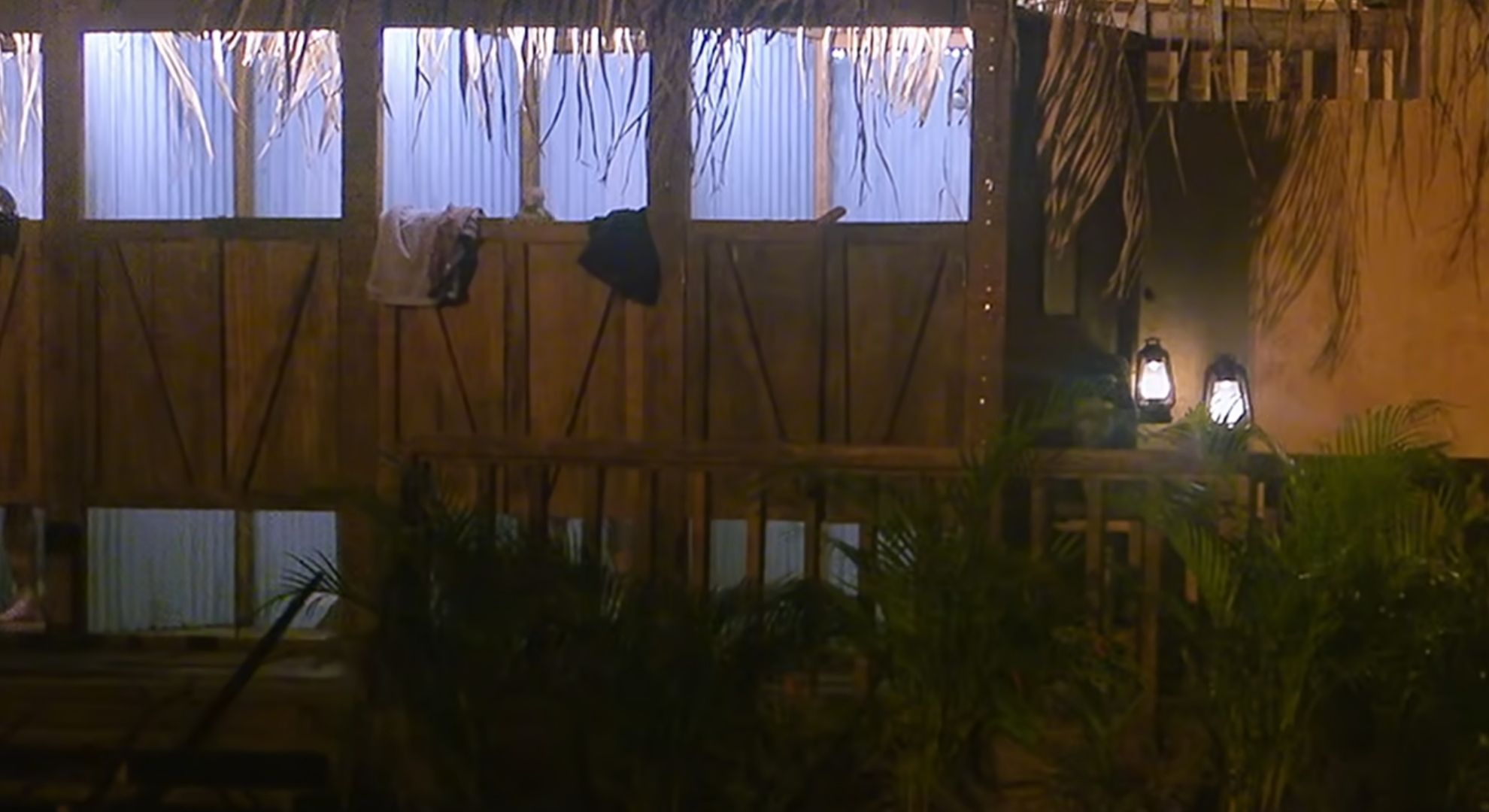 Celebrity Bear Hunt shower cubicles