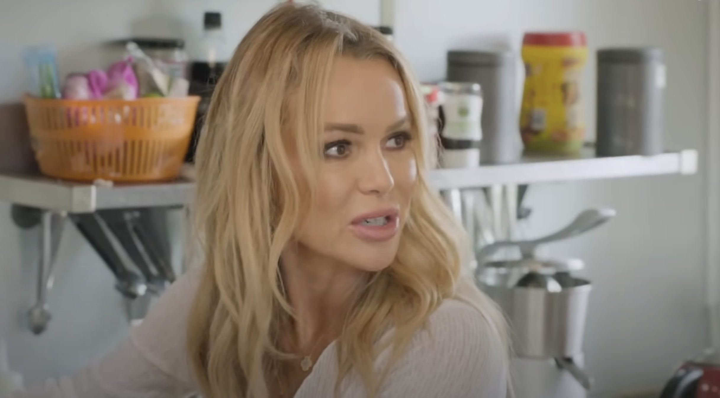 Amanda Holden in the kitchen with Alan Carr