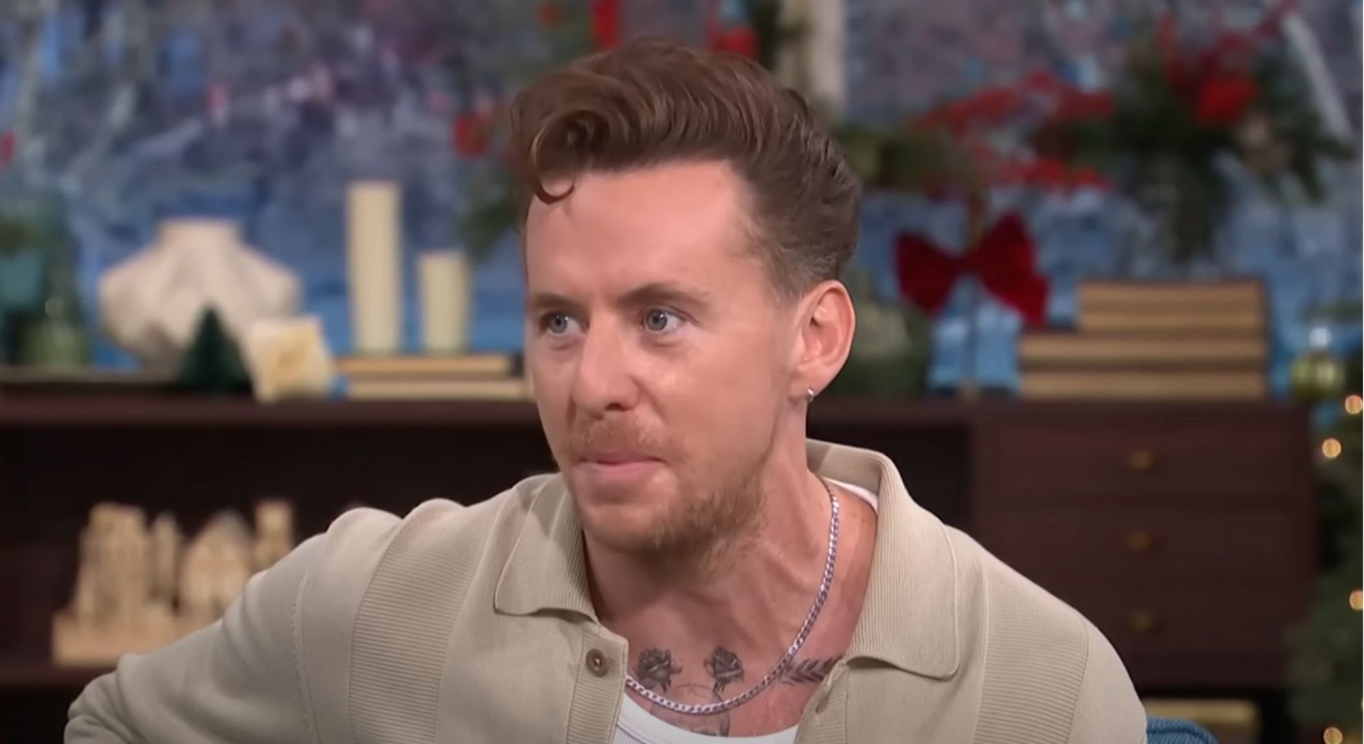 Danny Jones wears a beige shirt on This Morning