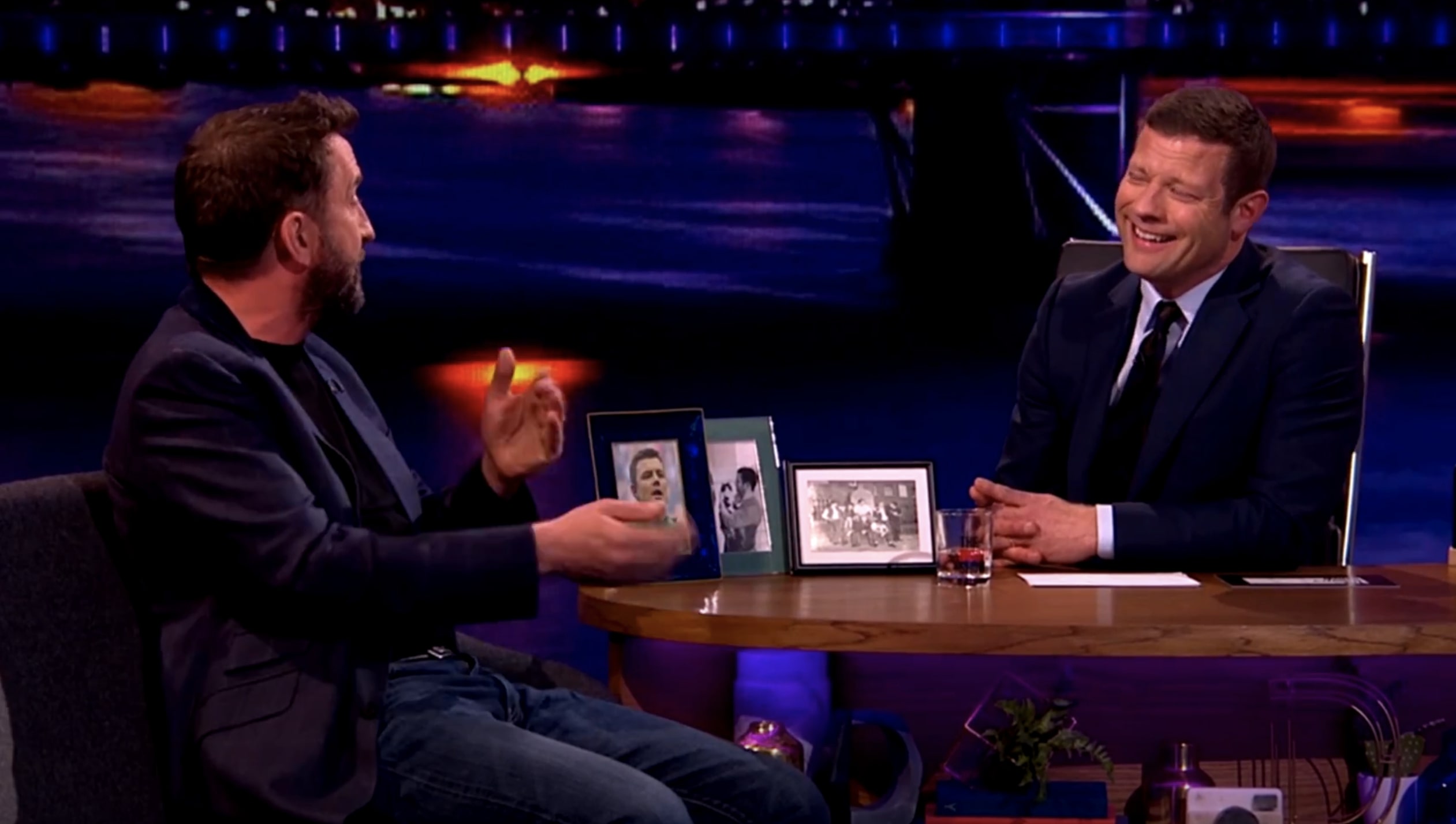 Lee Mack and Dermot O'Leary on The Nightly Show