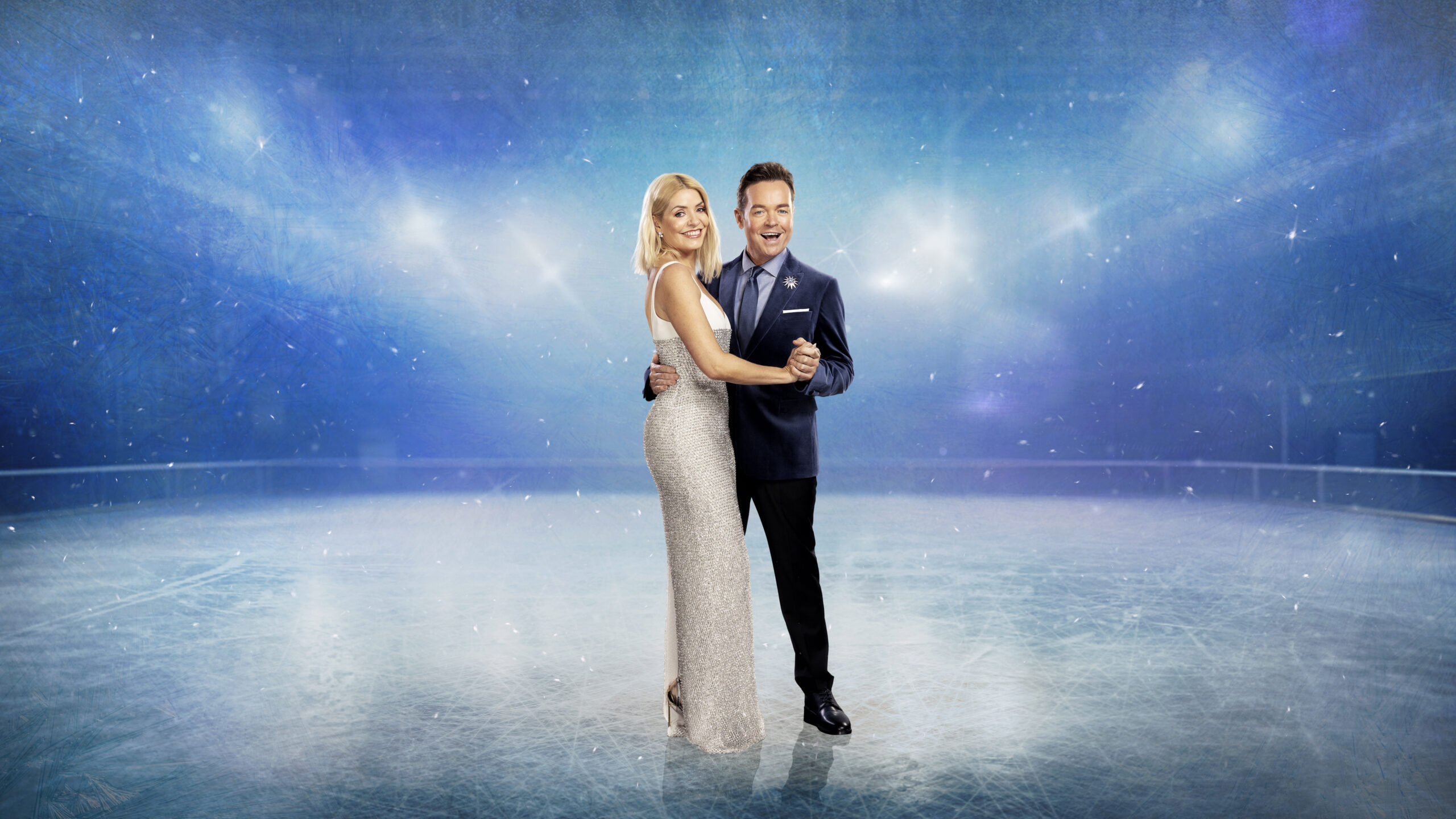 Holly Willoughby and Stephen Mulhern in a Dancing On Ice promo pic 