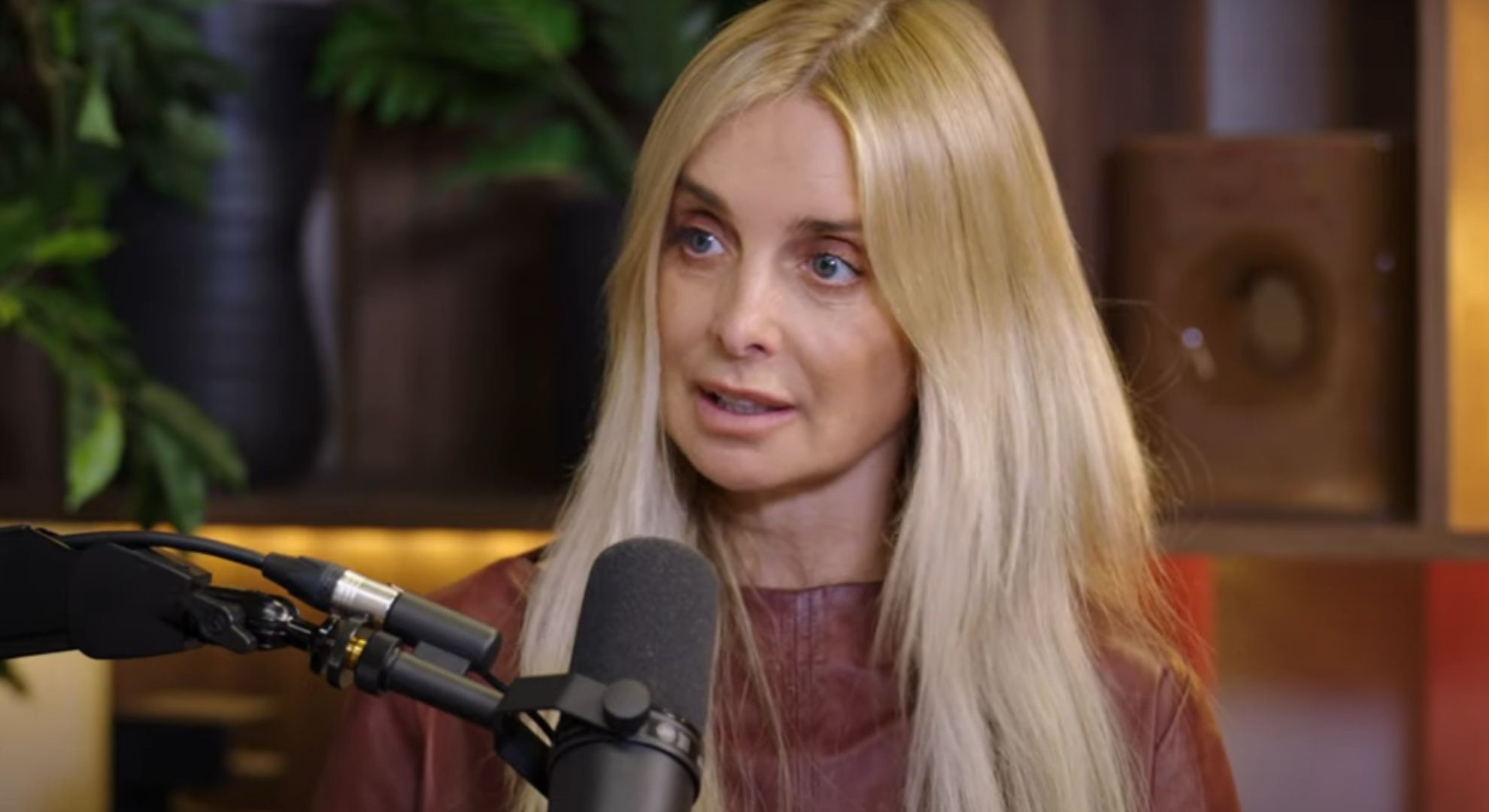 Louise Redknapp talking on My Happy Place podcast