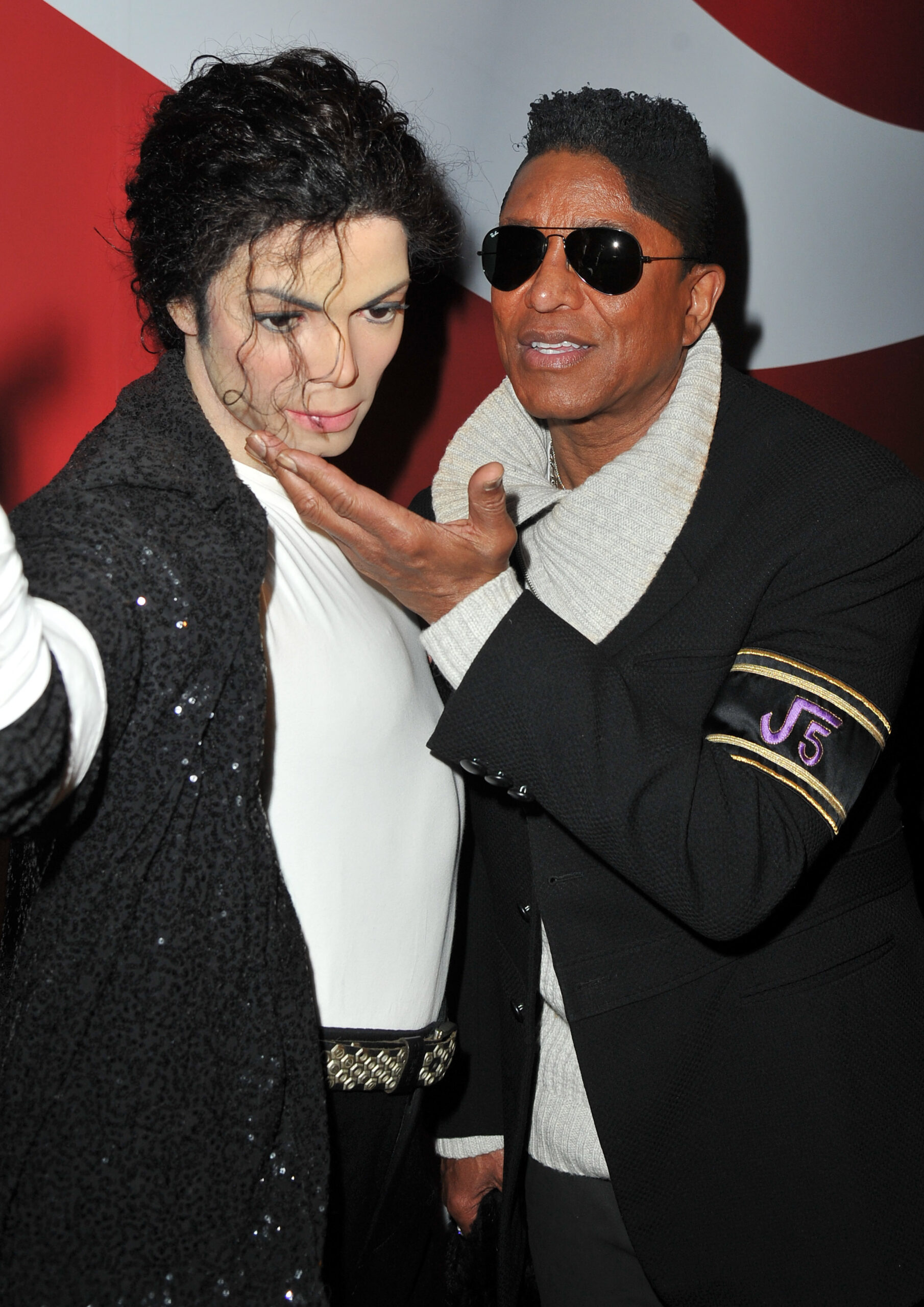 Jermaine Jackson and a Michael Jackson waxwork