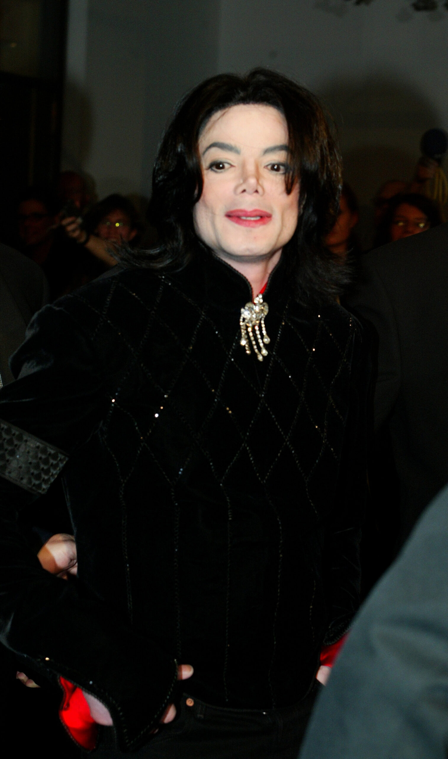 Michael Jackson looking in front