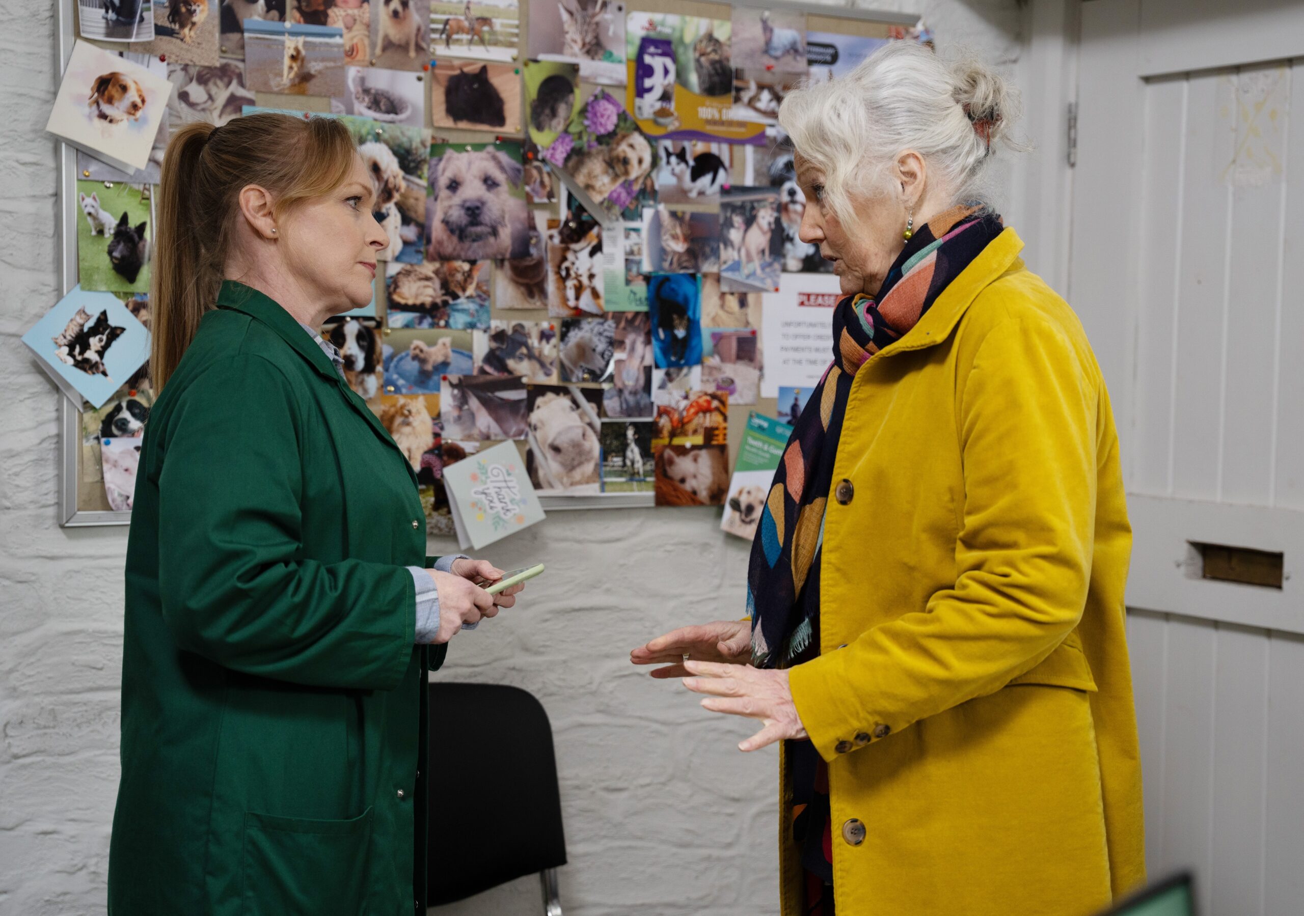 Vanessa and Mary talking in Emmerdale