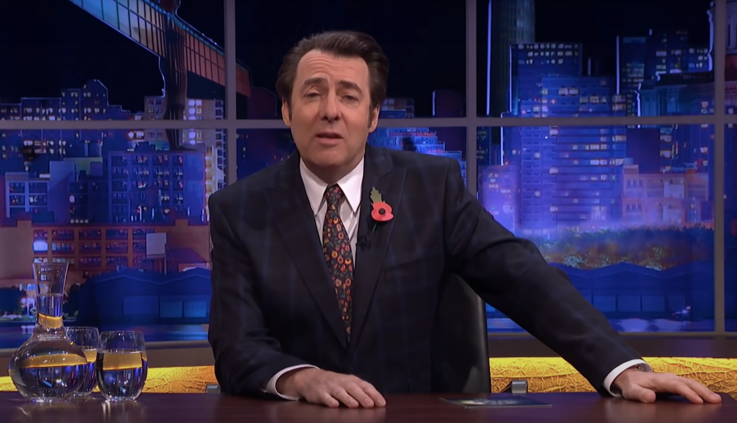 Jonathan Ross presenting his talk show