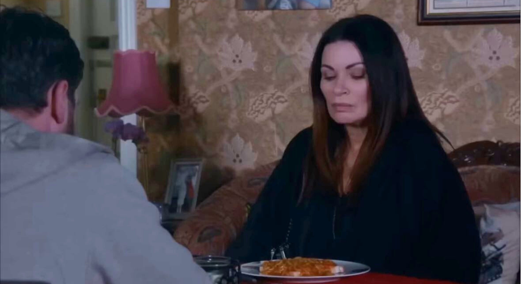 Coronation Street's Carla eating spaghetti hoops
