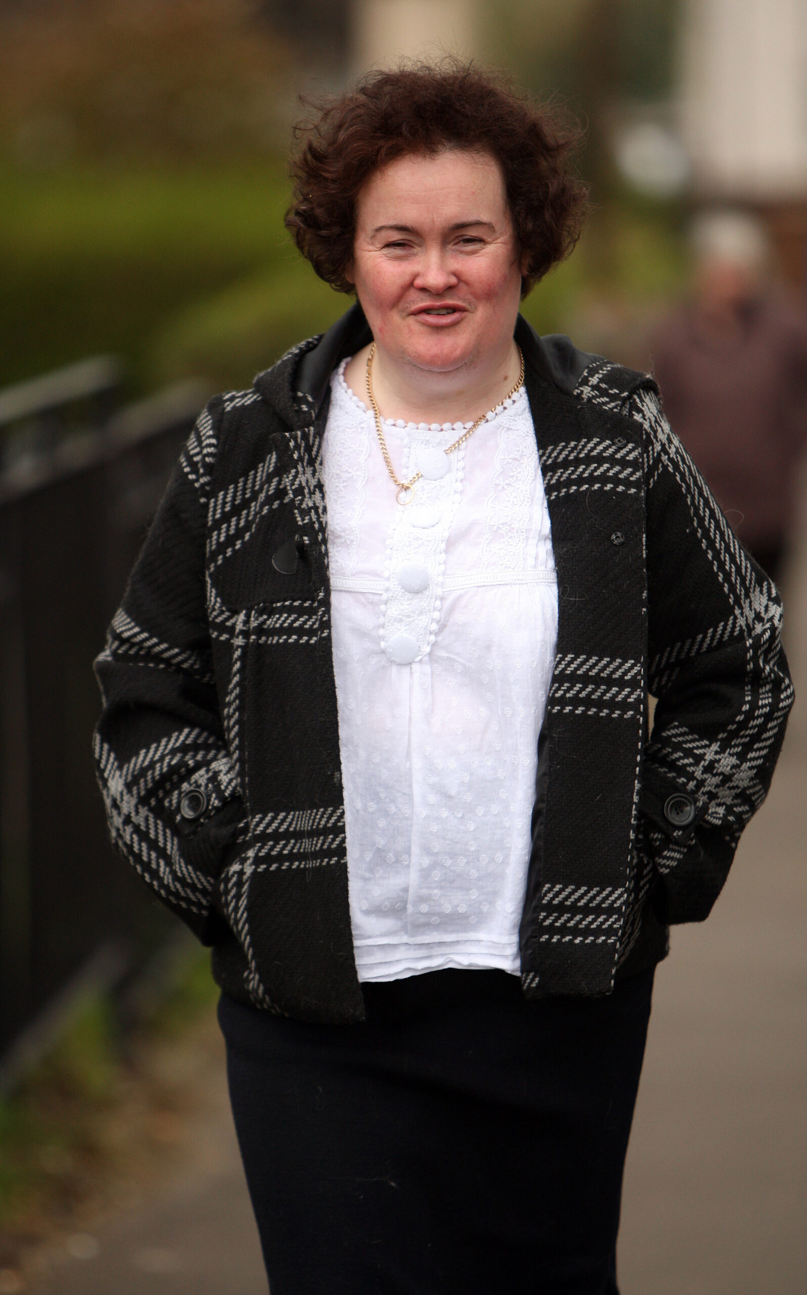 Susan Boyle walking