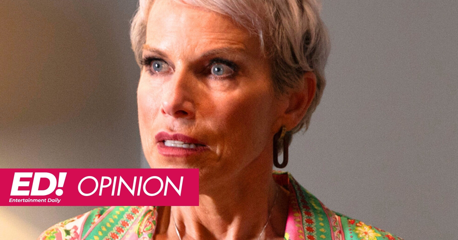 Coronation Street's Debbie, pink ED banner