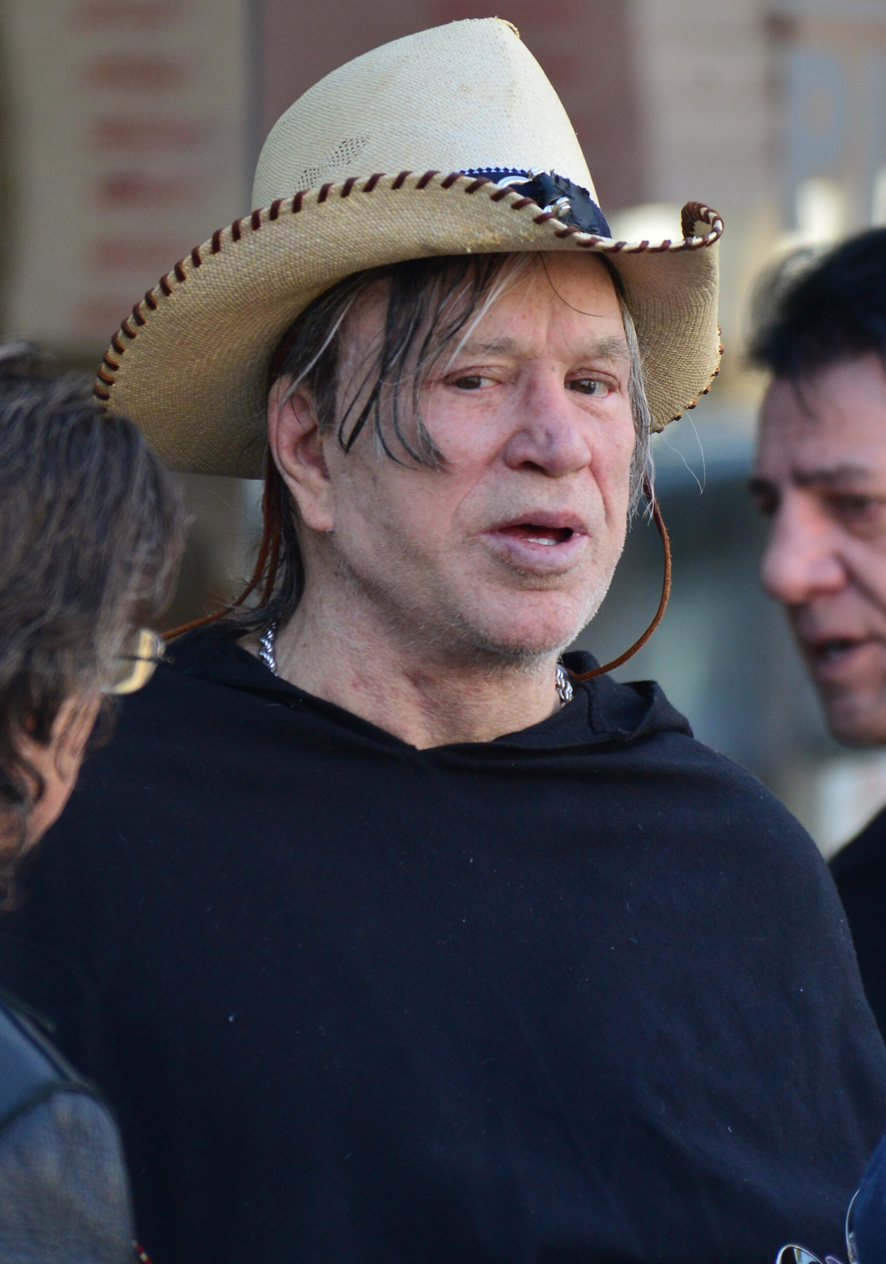Mickey Rourke looking in front