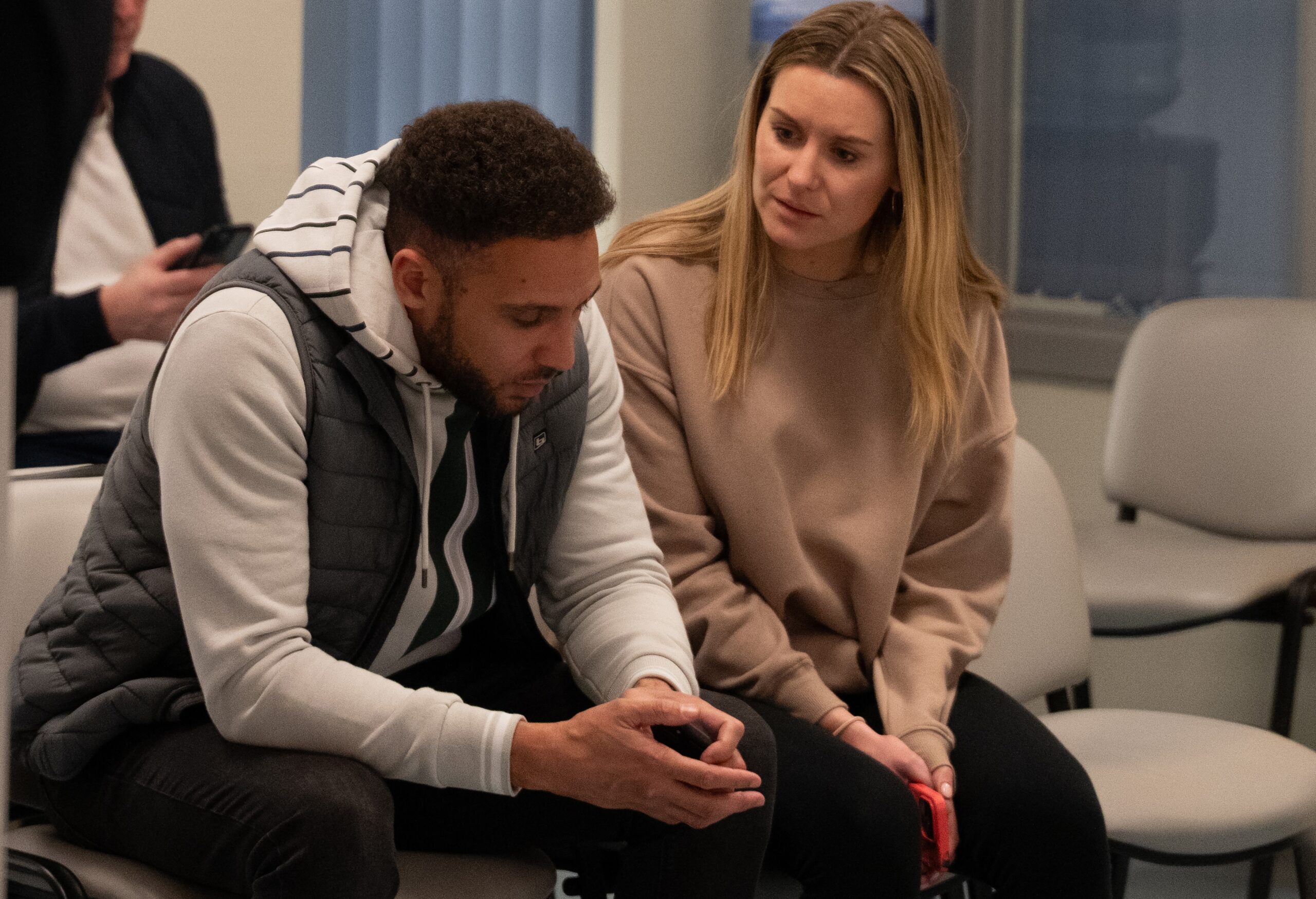 Billy and Dawn upset