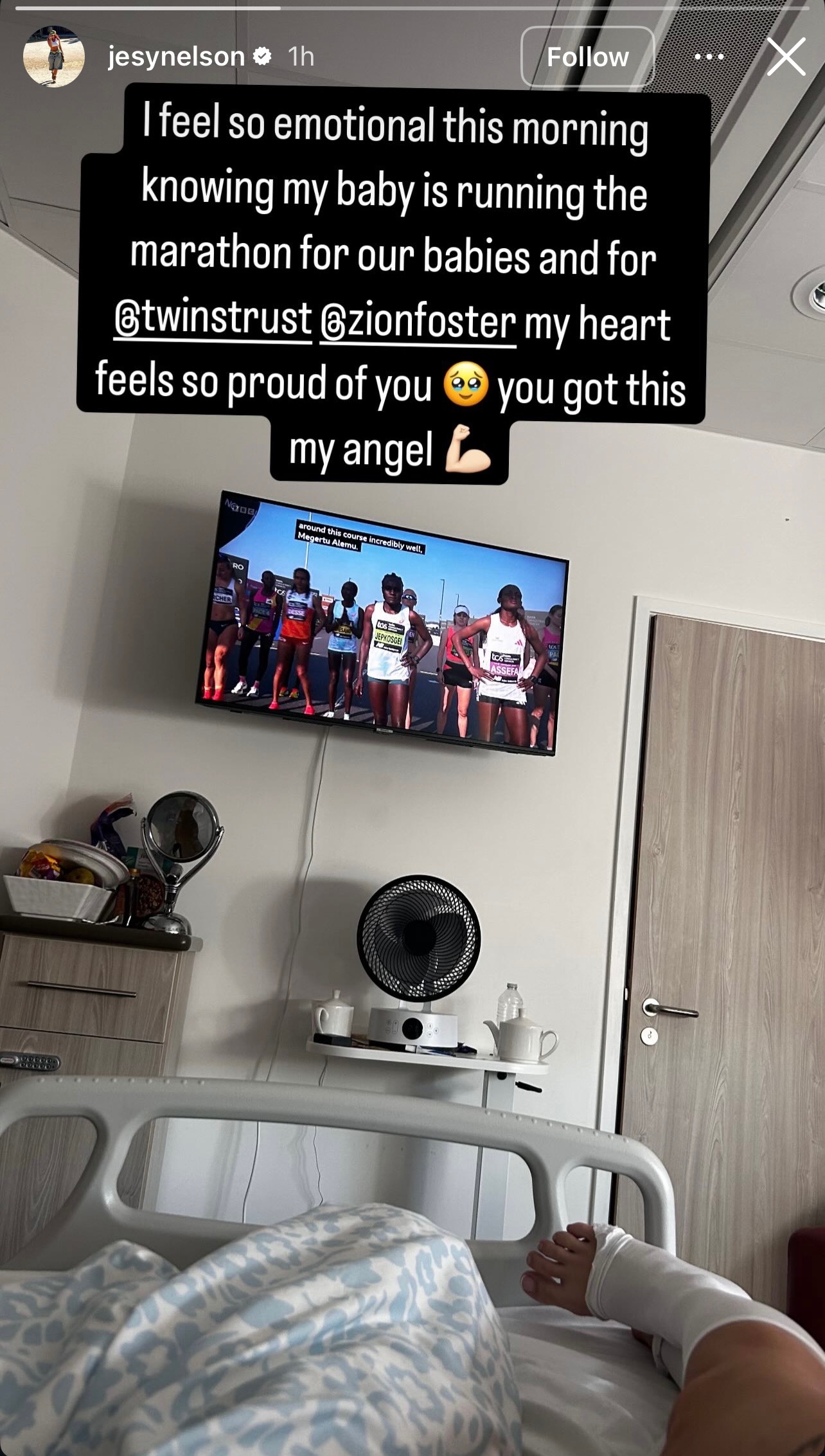 Jesy watching Zion from hospital 
