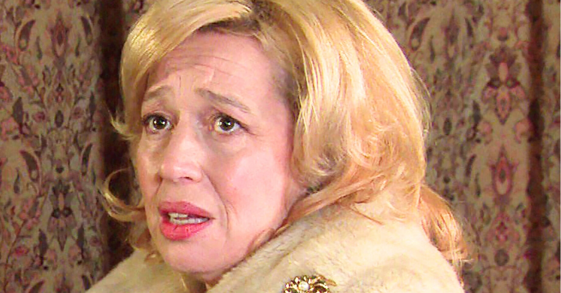 Coronation Street's Julie upset