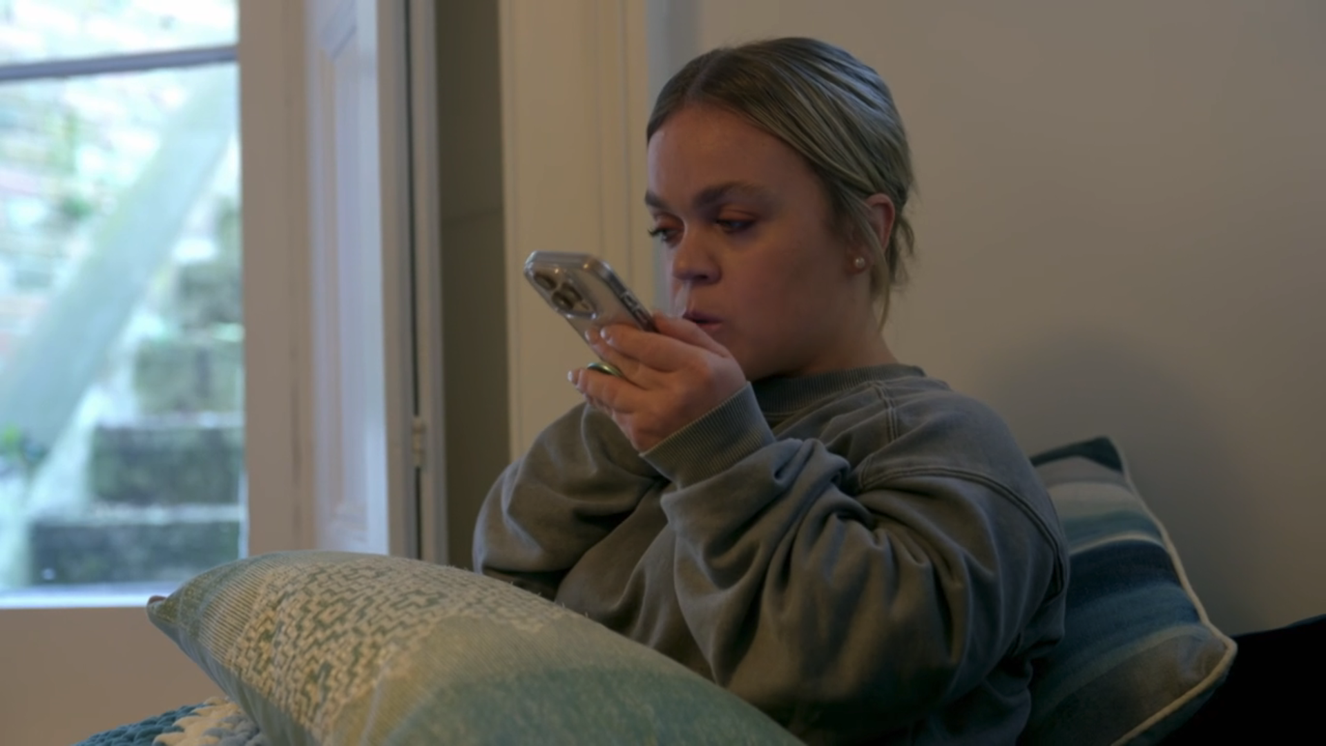 Ellie Simmonds speaking on the phone in her documentary