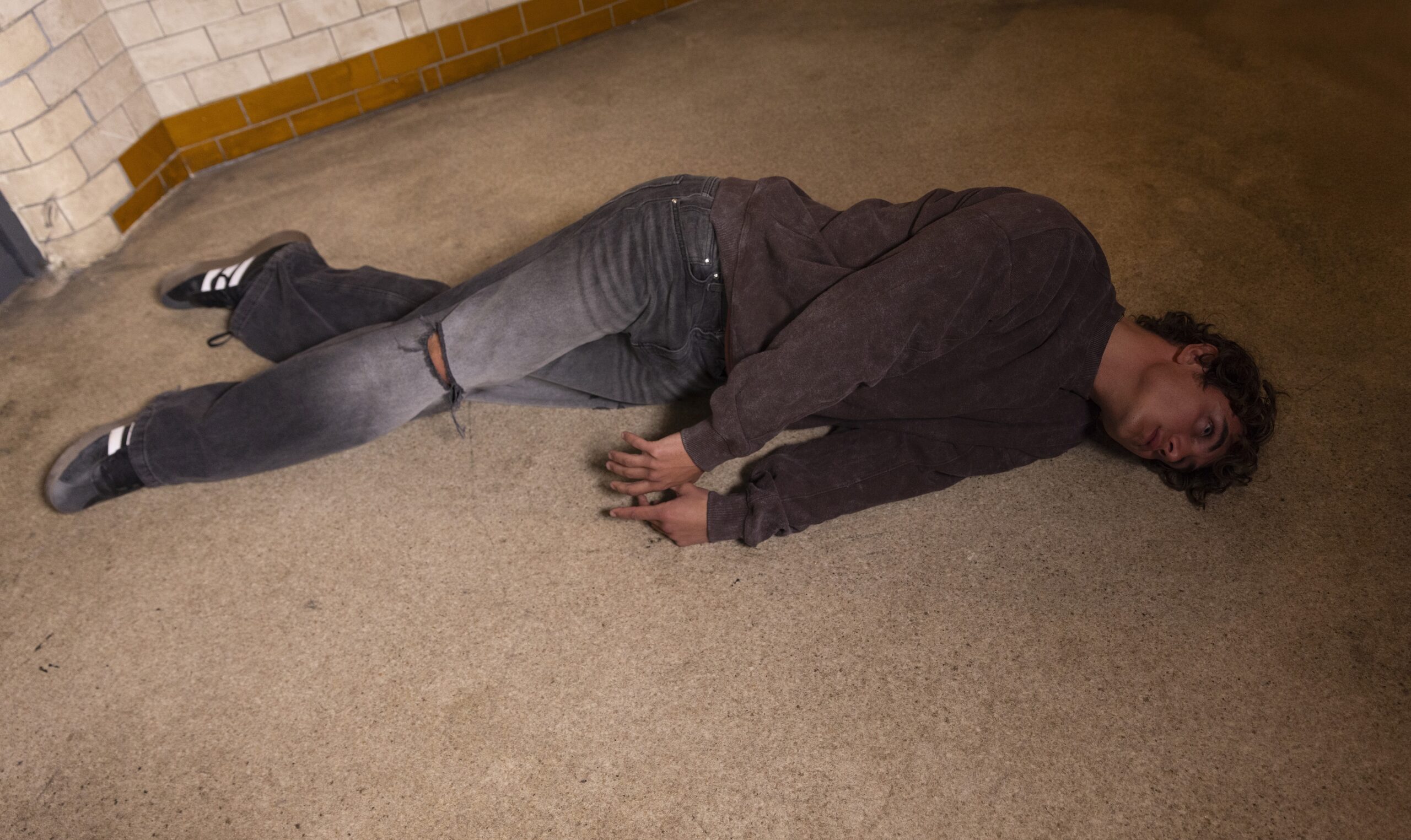 Brody having an epileptic fit in Corrie