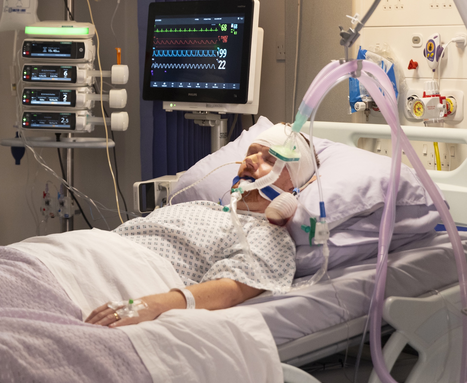 Gary in a coma in hospital