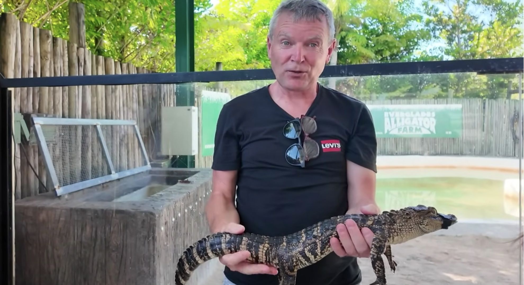 Noel Radford holding an alligator 