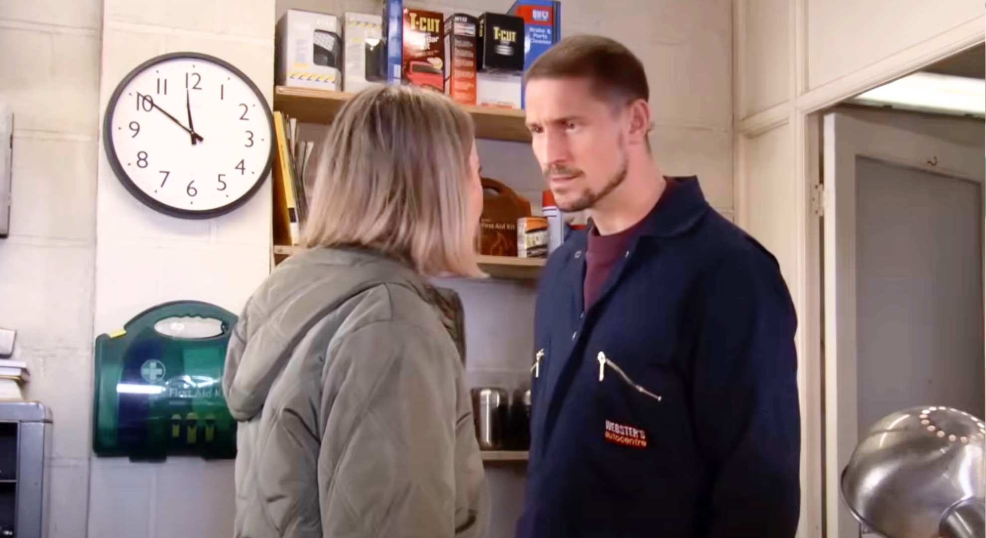 Coronation Street's Abi and Carl talking in the garage