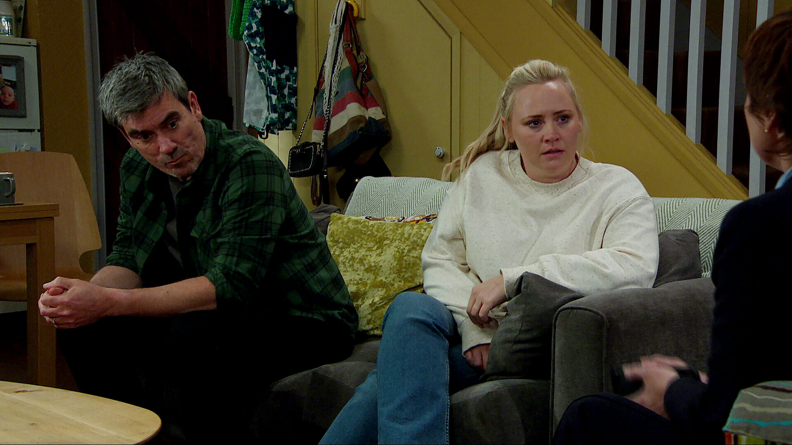 Cain and Tracy upset in Emmerdale