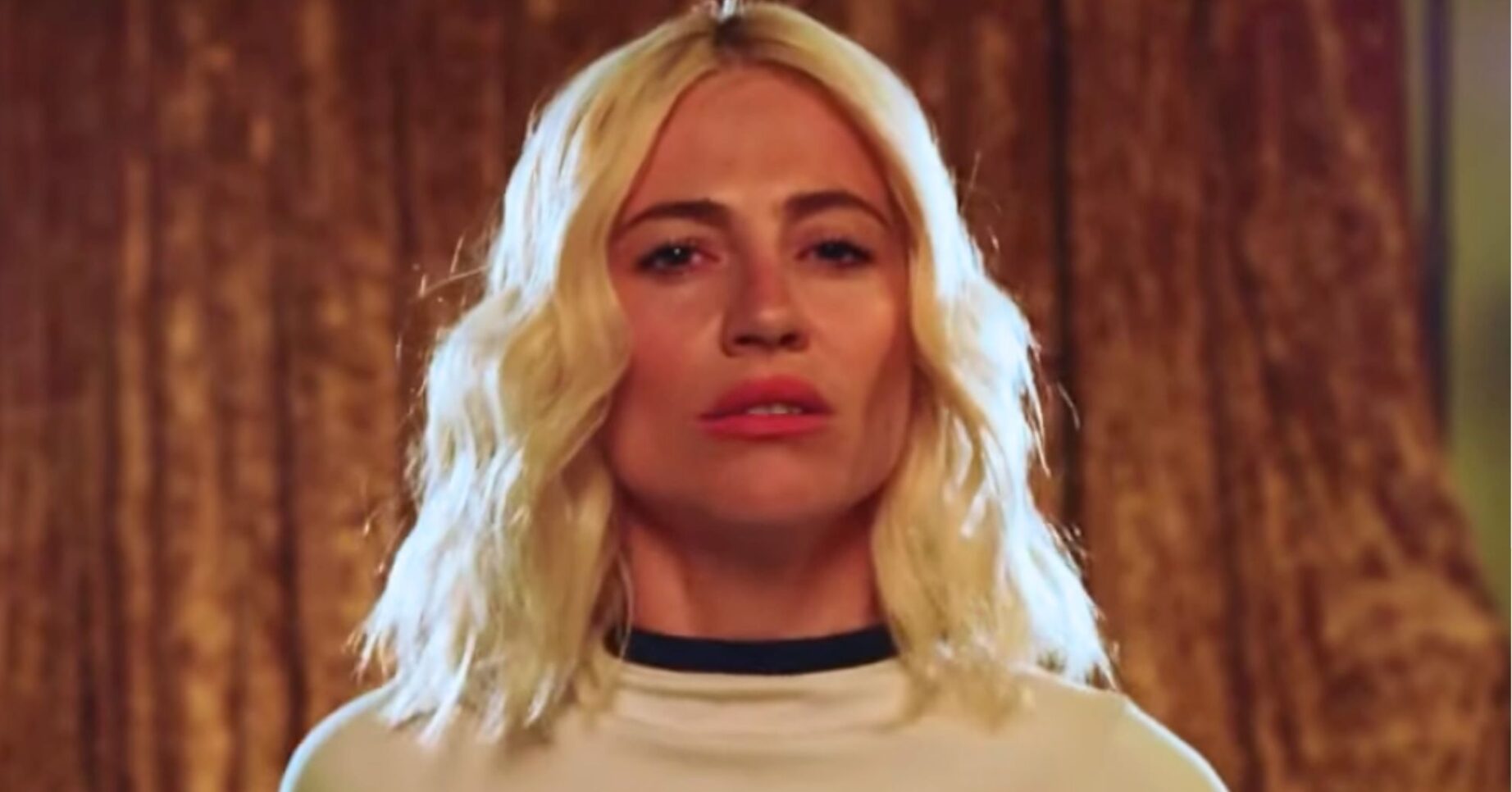 Pixie in her music video