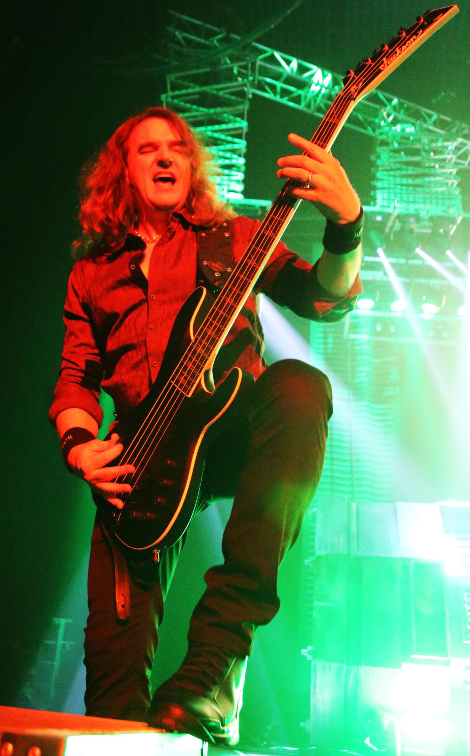 David Ellefson playing bass