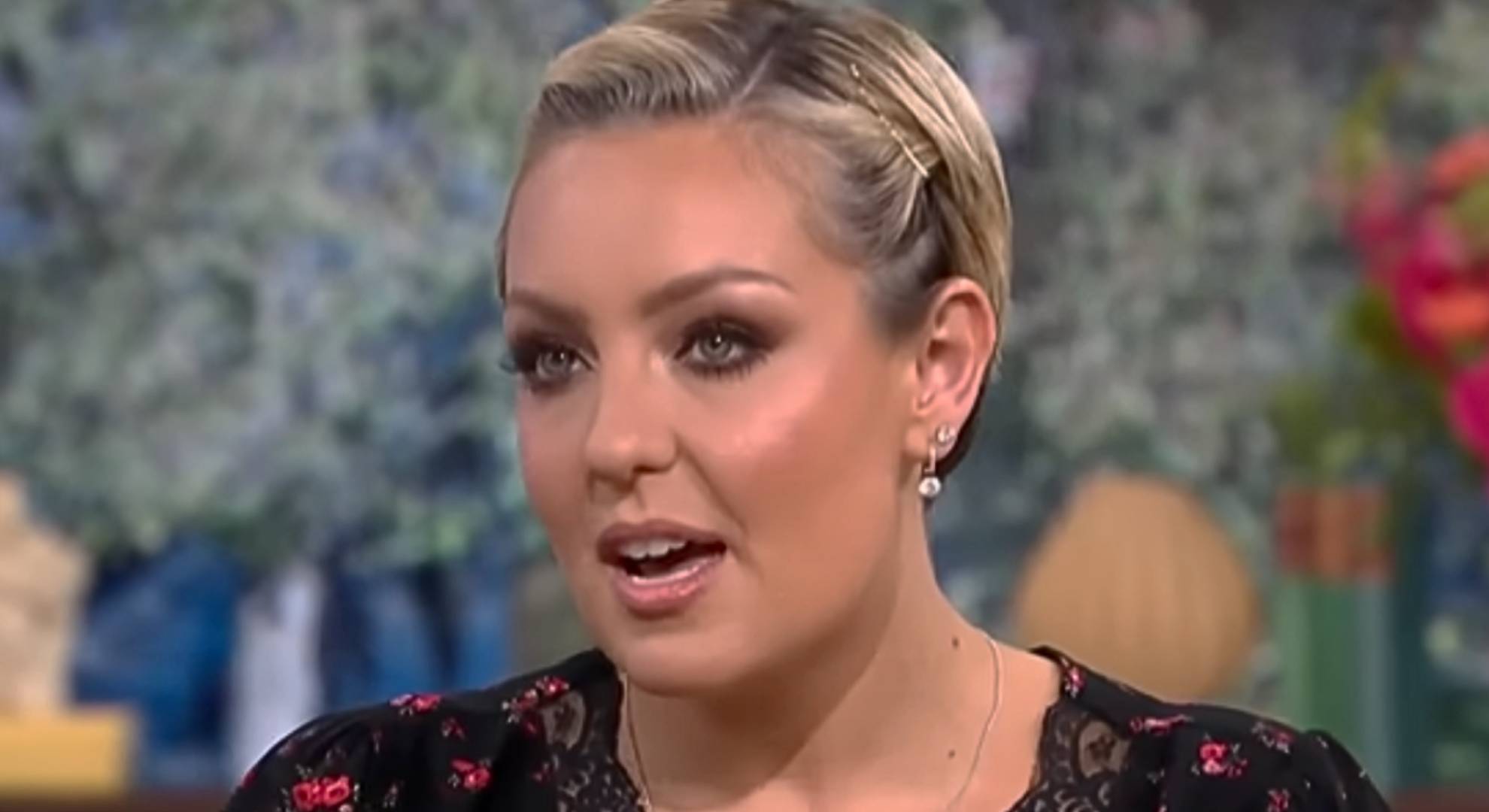 Amy Dowden makes her point