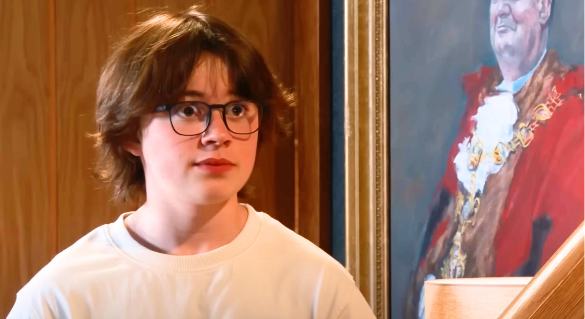 Sam petrified in Coronation Street