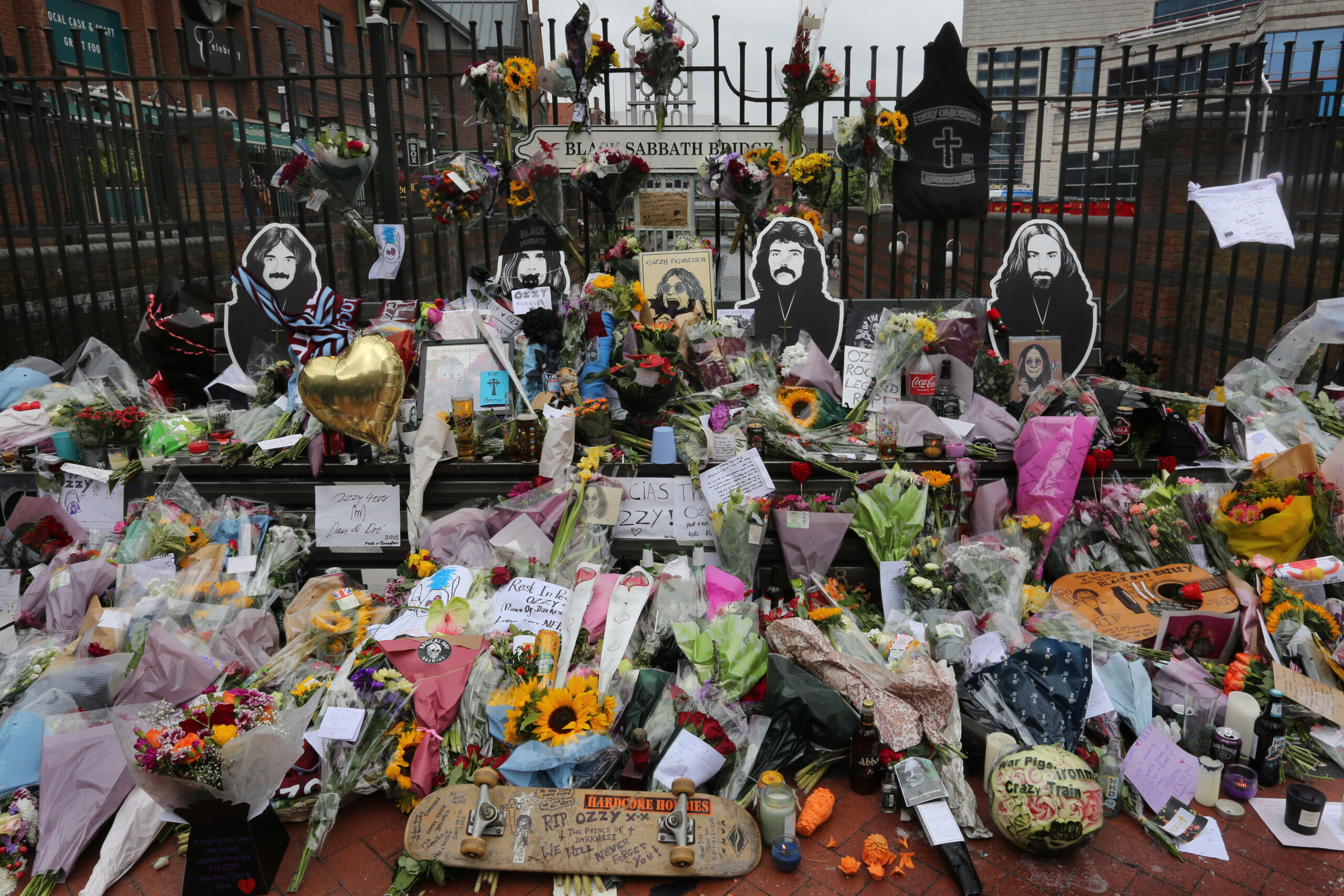 Fans leave tributes for Ozzy Osbourne