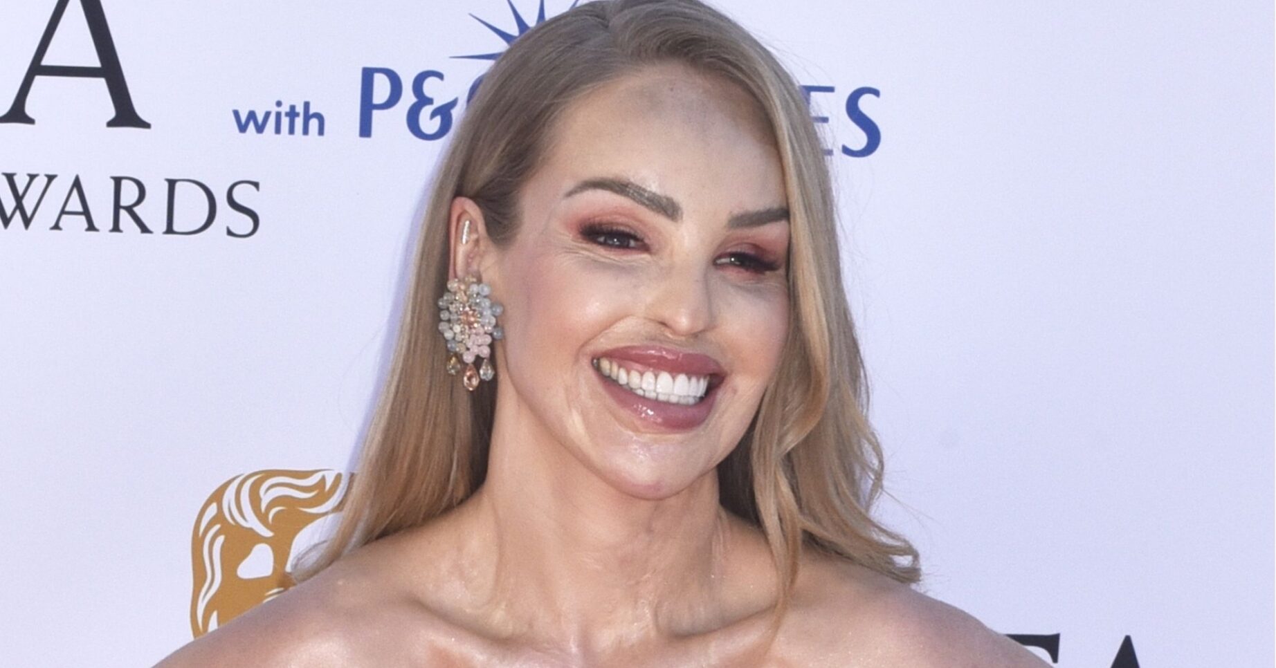 Katie Piper smiling on the red carpet