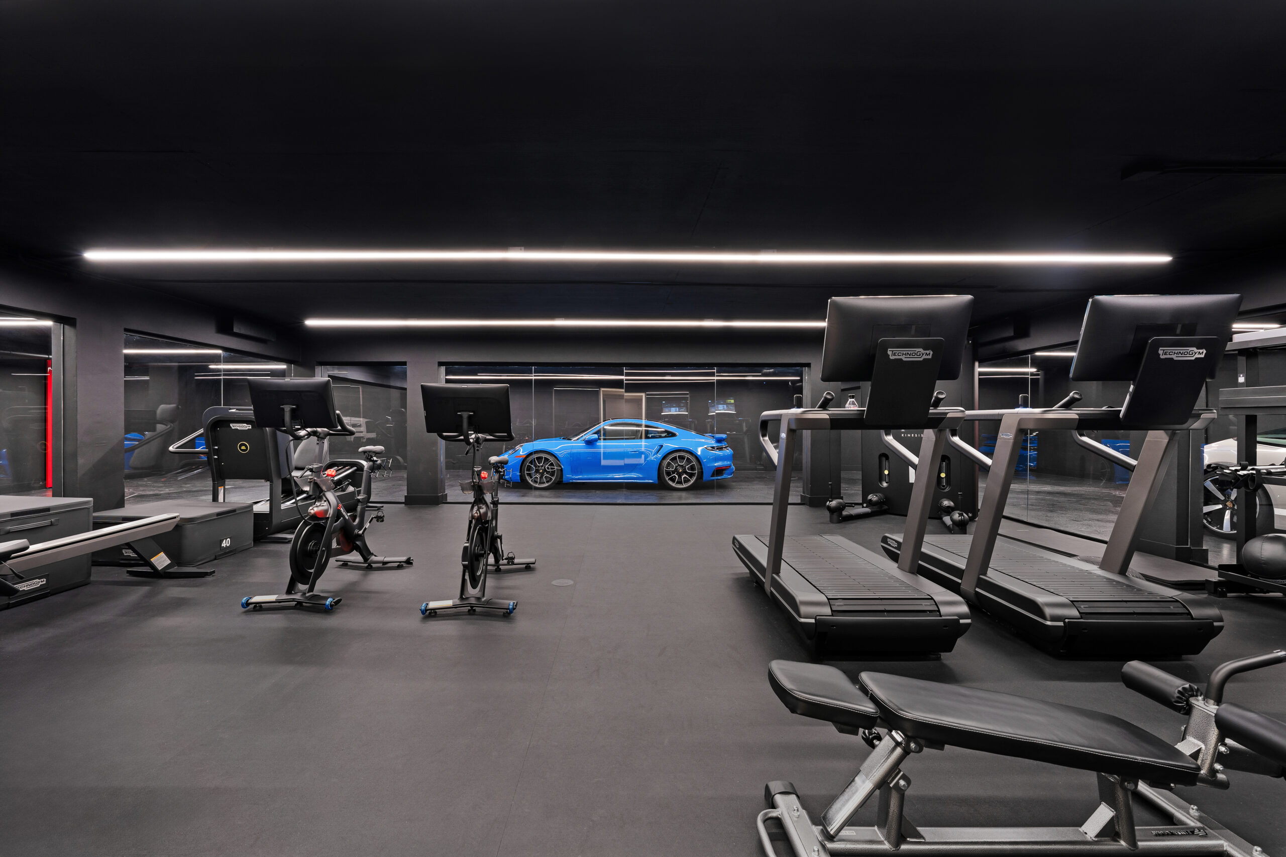 Robbie Williams' private gym