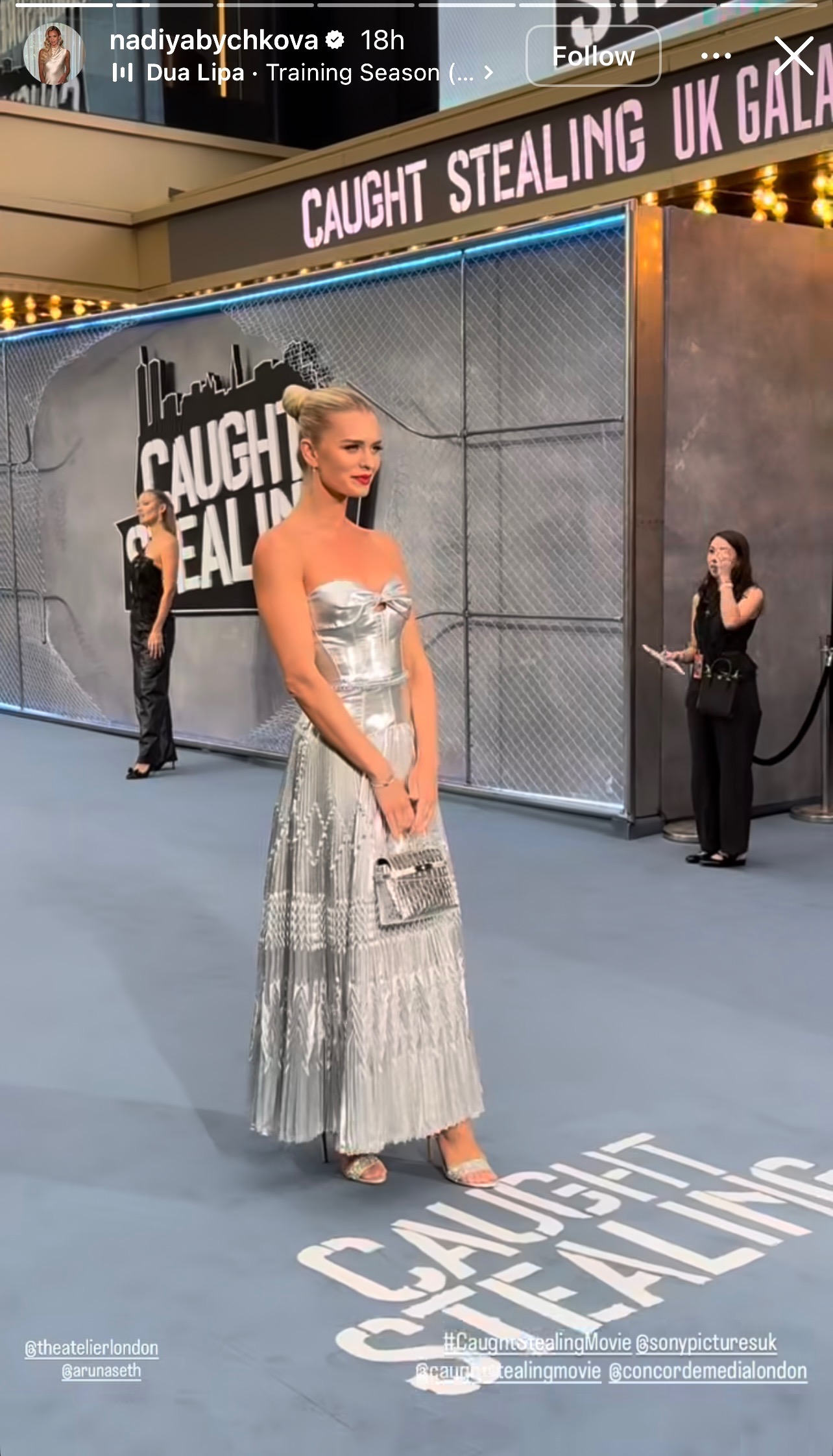 Nadiya at a red carpet 