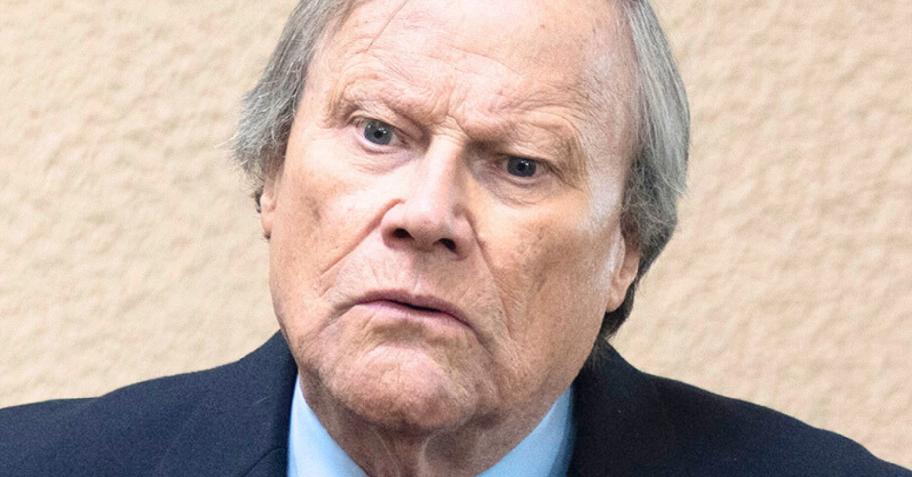 Coronation Street's Roy serious