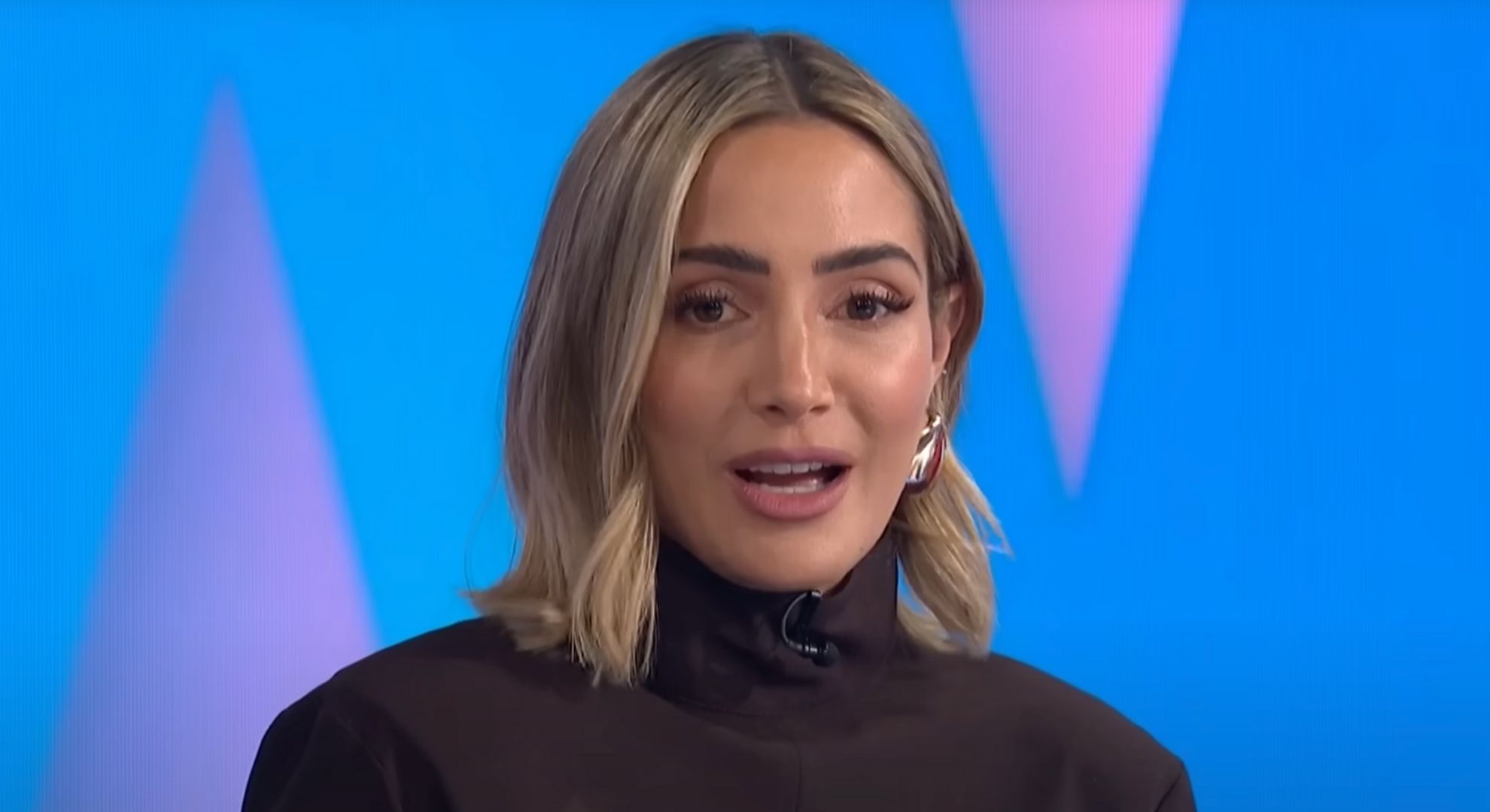 Frankie Bridge leaves fans concerned as she fights back tears on the tube