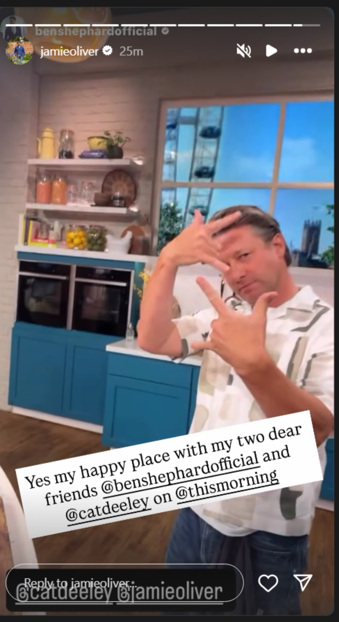 Jamie Oliver cooking prawn curry on This Morning