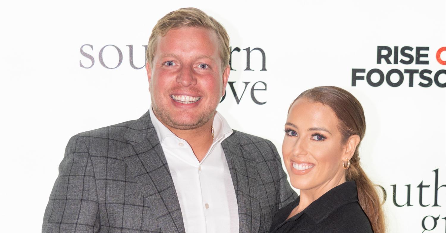Thomas Skinner and wife Sinead smiling on the red carpet