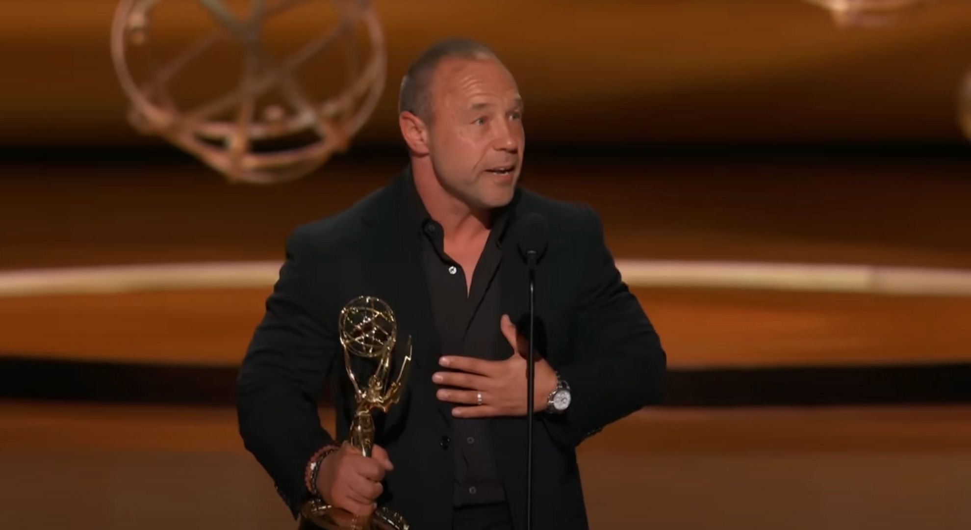 Stephen Graham giving a speech at the Emmys