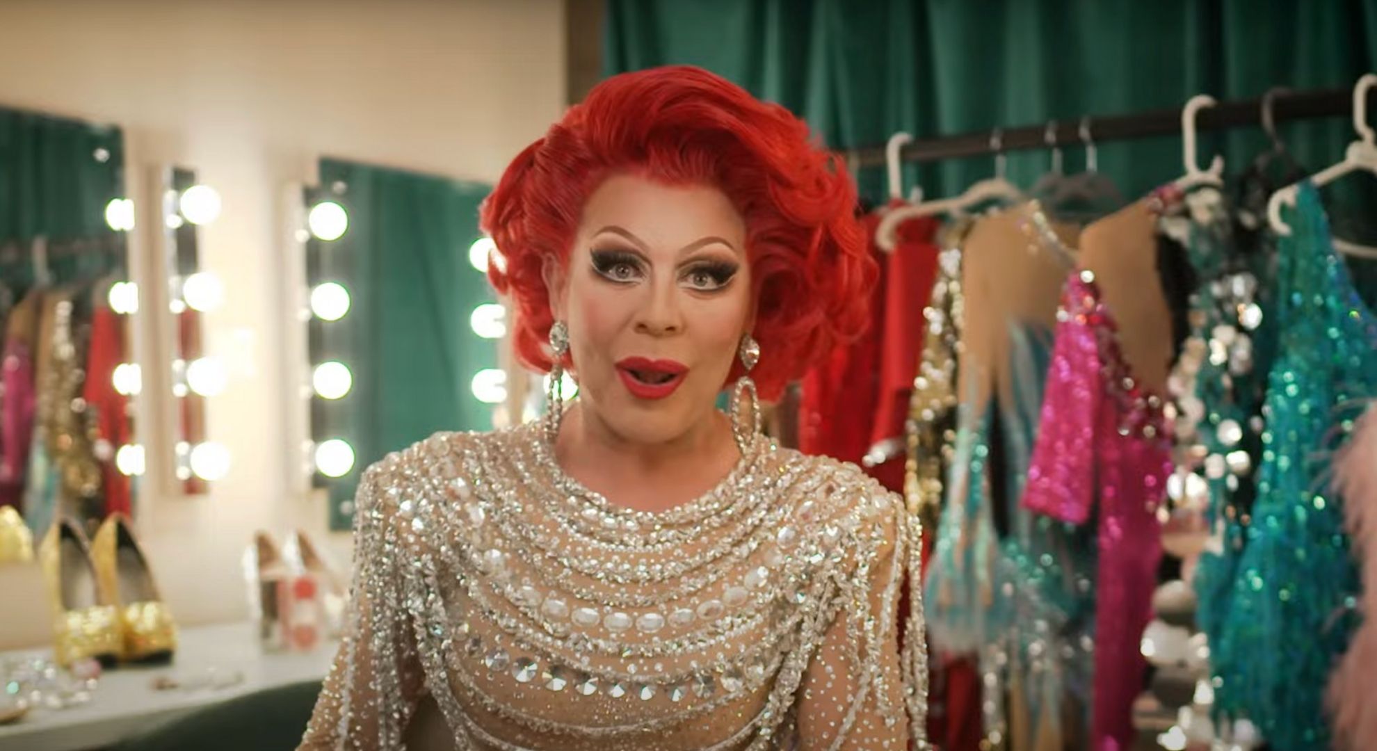 Strictly star La Voix declares ‘bring on the curse, I’m single!’