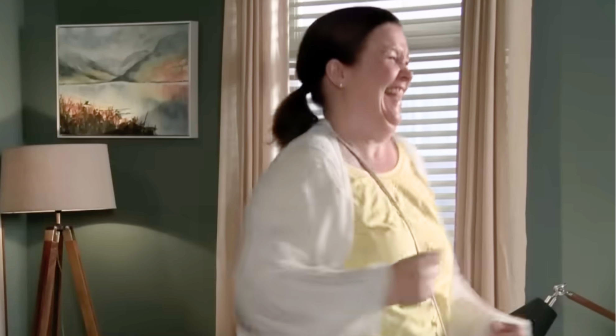 Coronation Street's Mary dancing