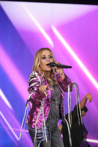 Anastacia on stage