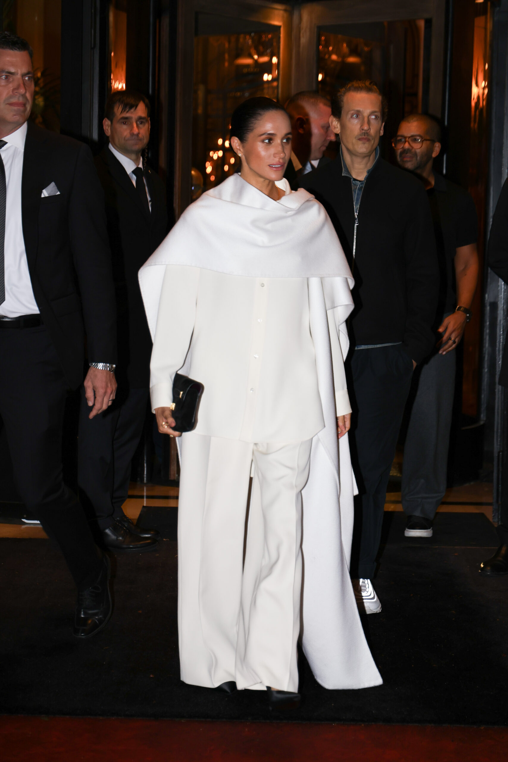 Meghan Markle in white outfit for Paris Fashion Week
