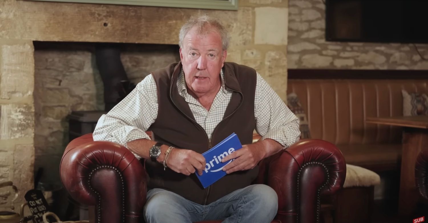 Jeremy Clarkson speaking to camera 