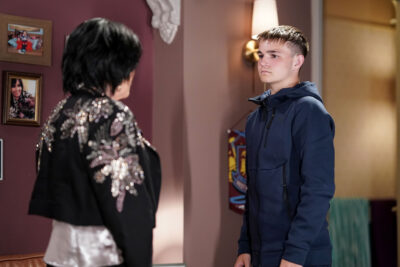 Kat talks to Tommy on EastEnders