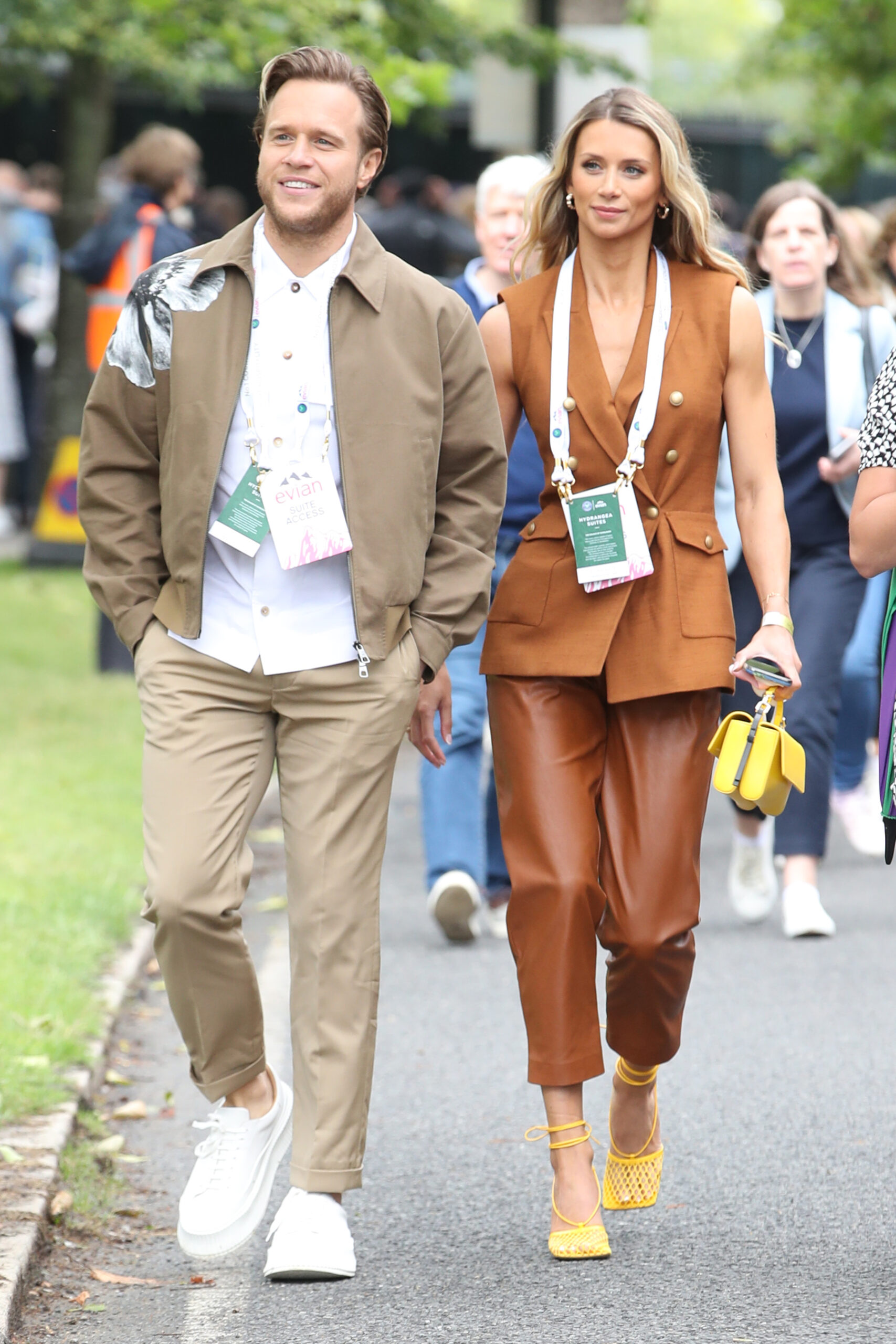 Olly Murs and wife Amelia Tank walking
