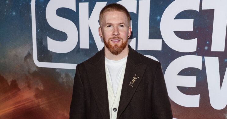 Neil Jones at The Skeleton Crew premiere