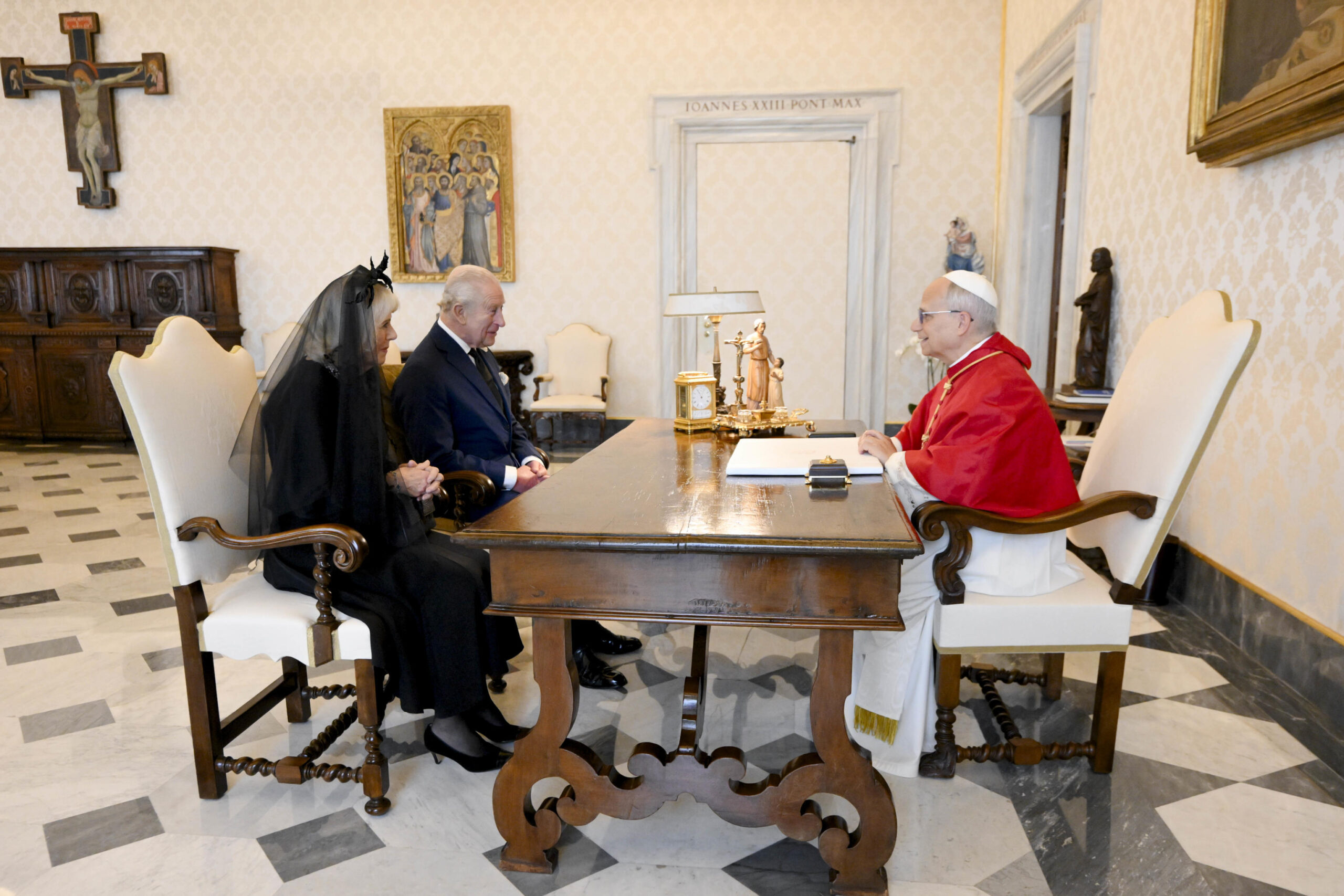 King Charles and Queen Camilla meeting with Pope Leo