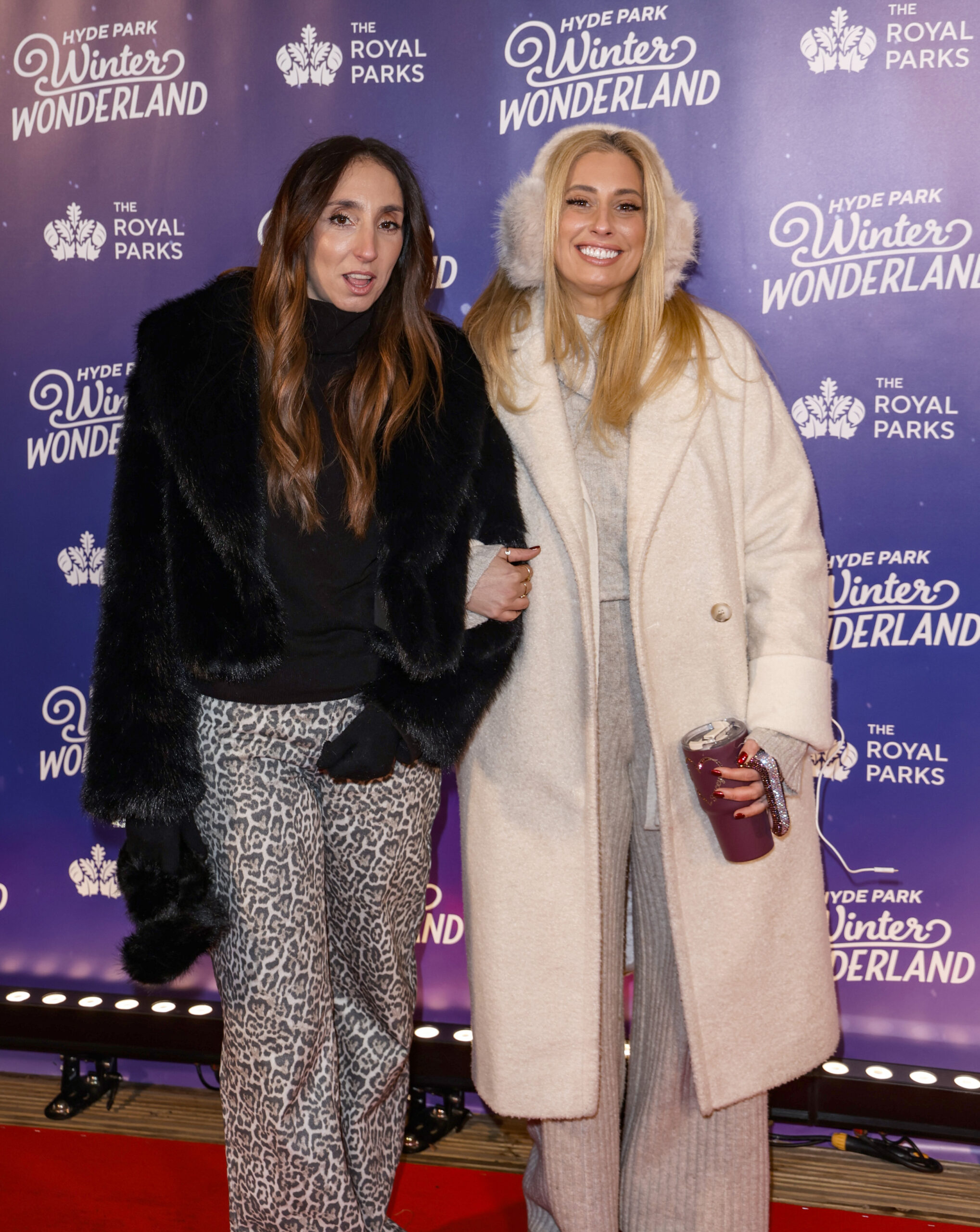 Stacey Solomon and sister Jemma at an event together