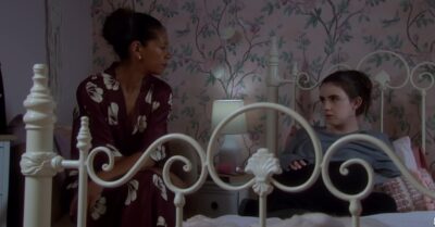 Celia talks to April in Emmerdale