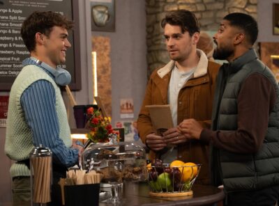 Lewis speaking to Mack and Kammy