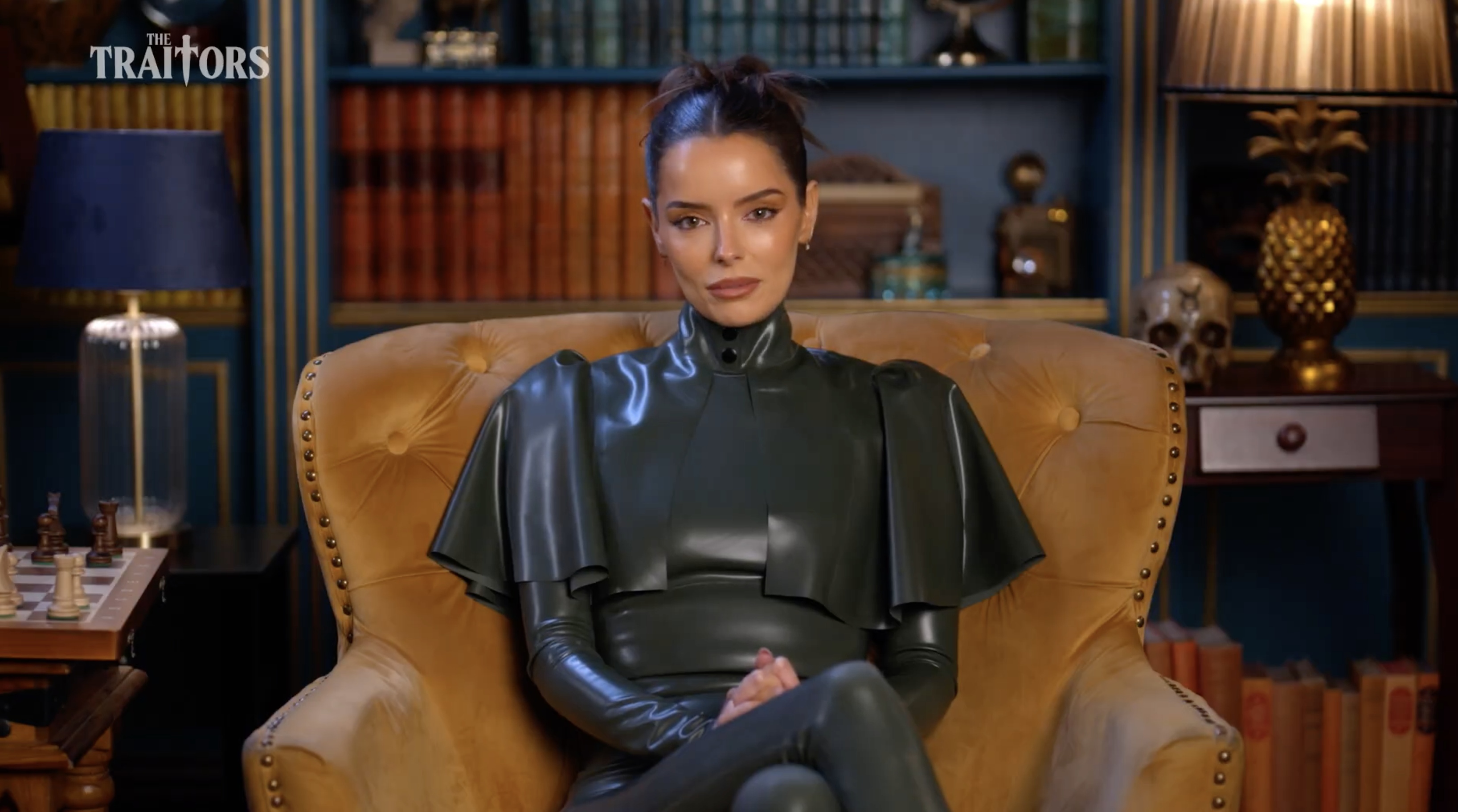 Maura Higginns in The Traitors US