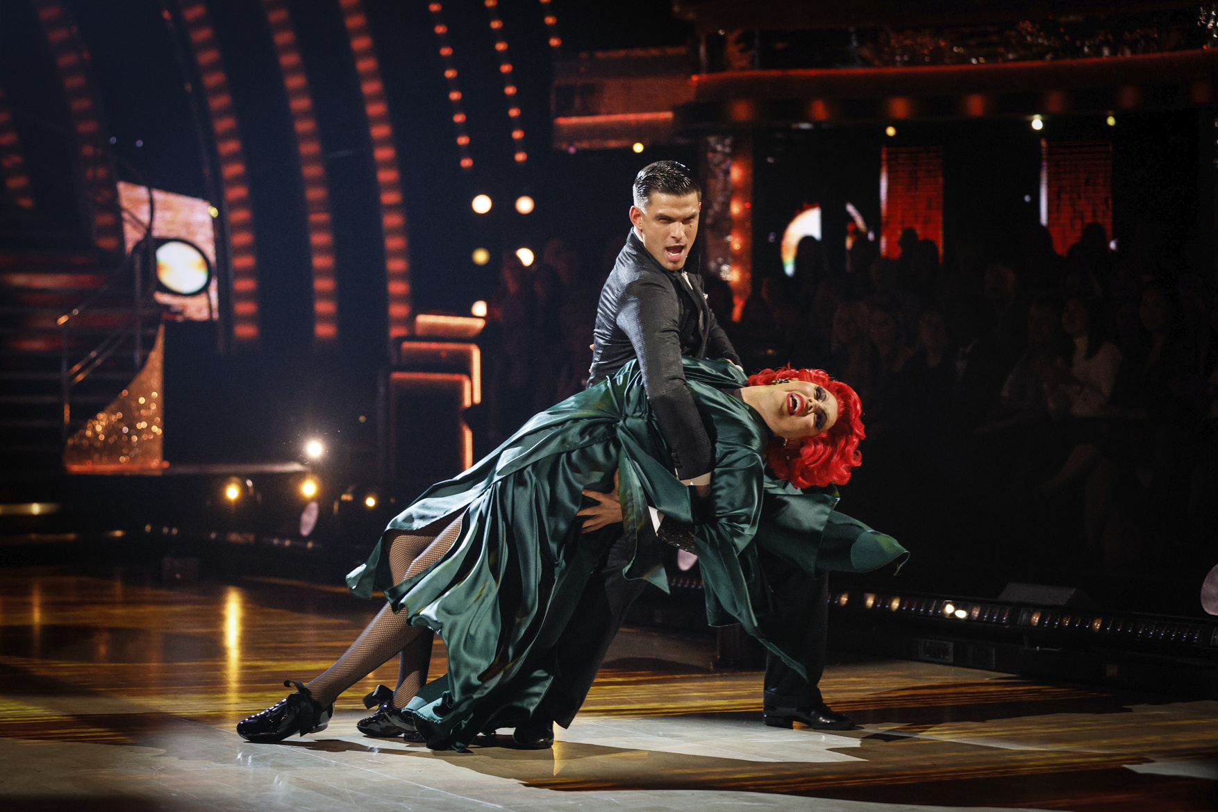 La Voix and Aljaz dance their Couple's Choice